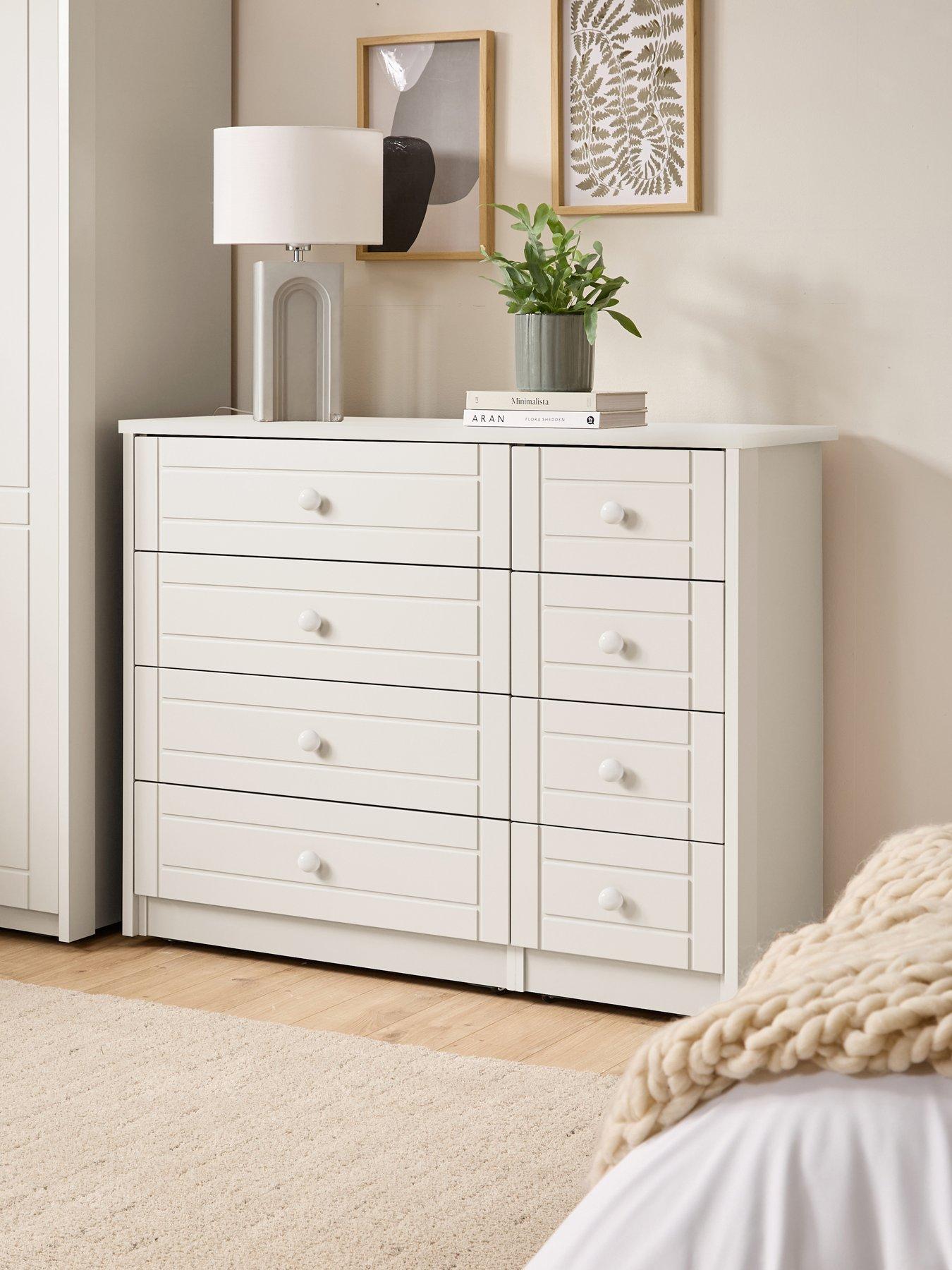 One Call Alderley Ready Assembled 4 + 4 Drawer Chest