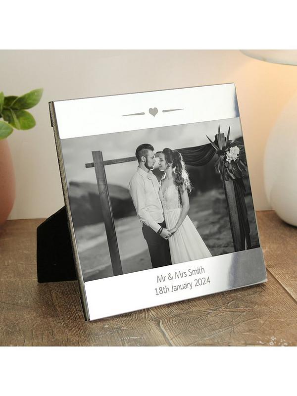 Image 4 of 4 of The Personalised Memento Company Personalised Heart 6x4 inch Silver Finished Frame