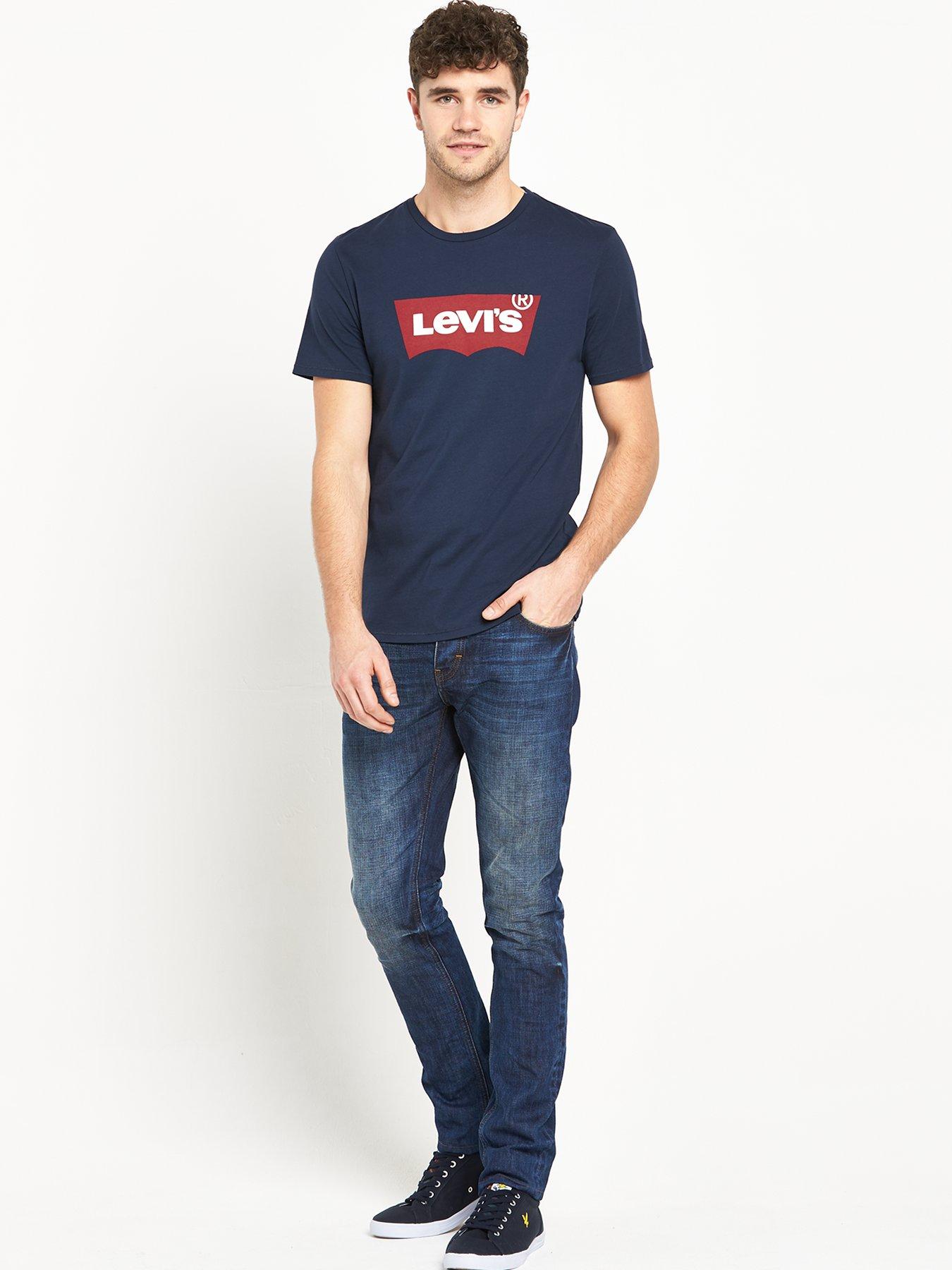 Navy levis store t shirt