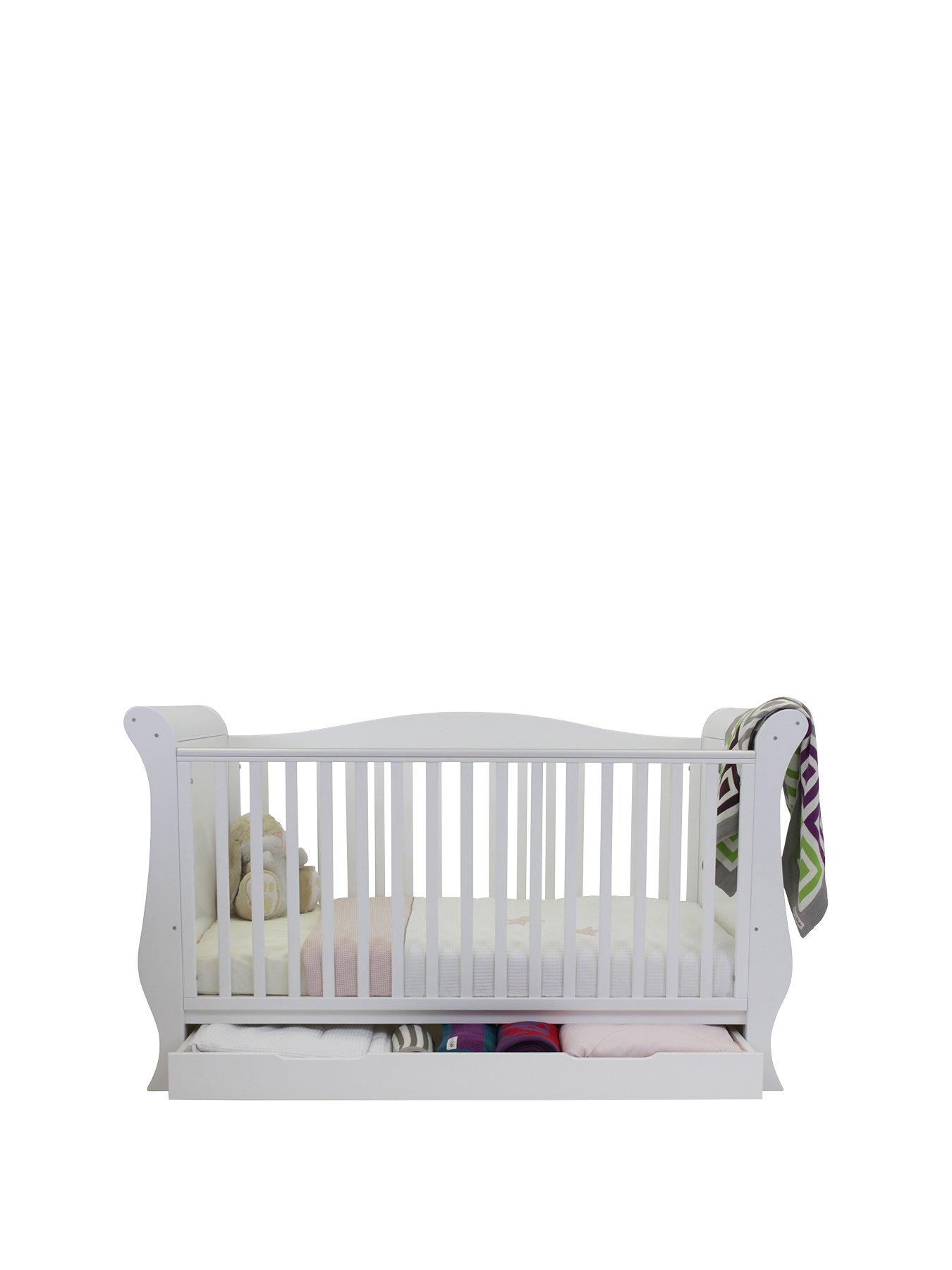 white sleigh crib