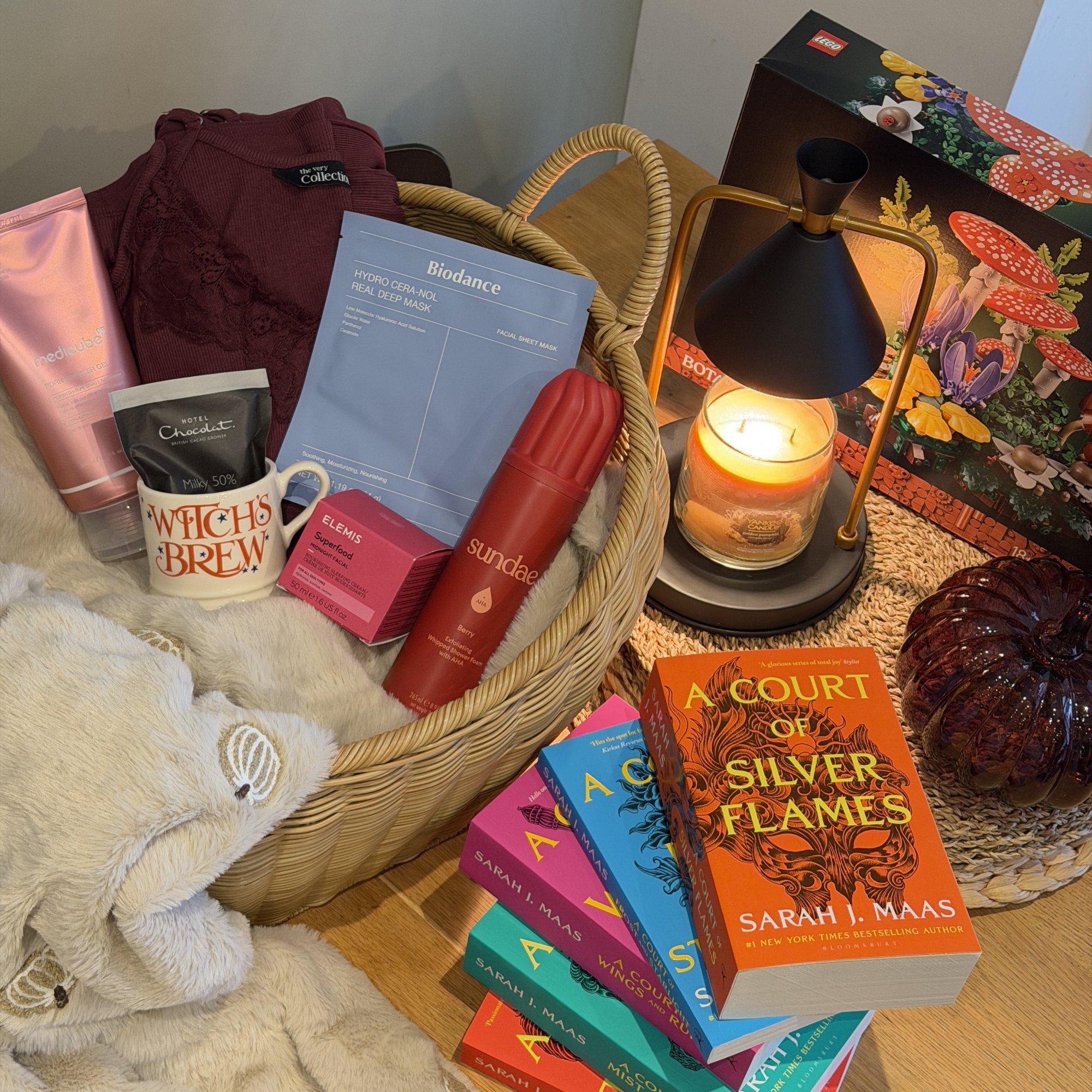 Boo basket ideas: What to include in a boo basket | very.co.uk