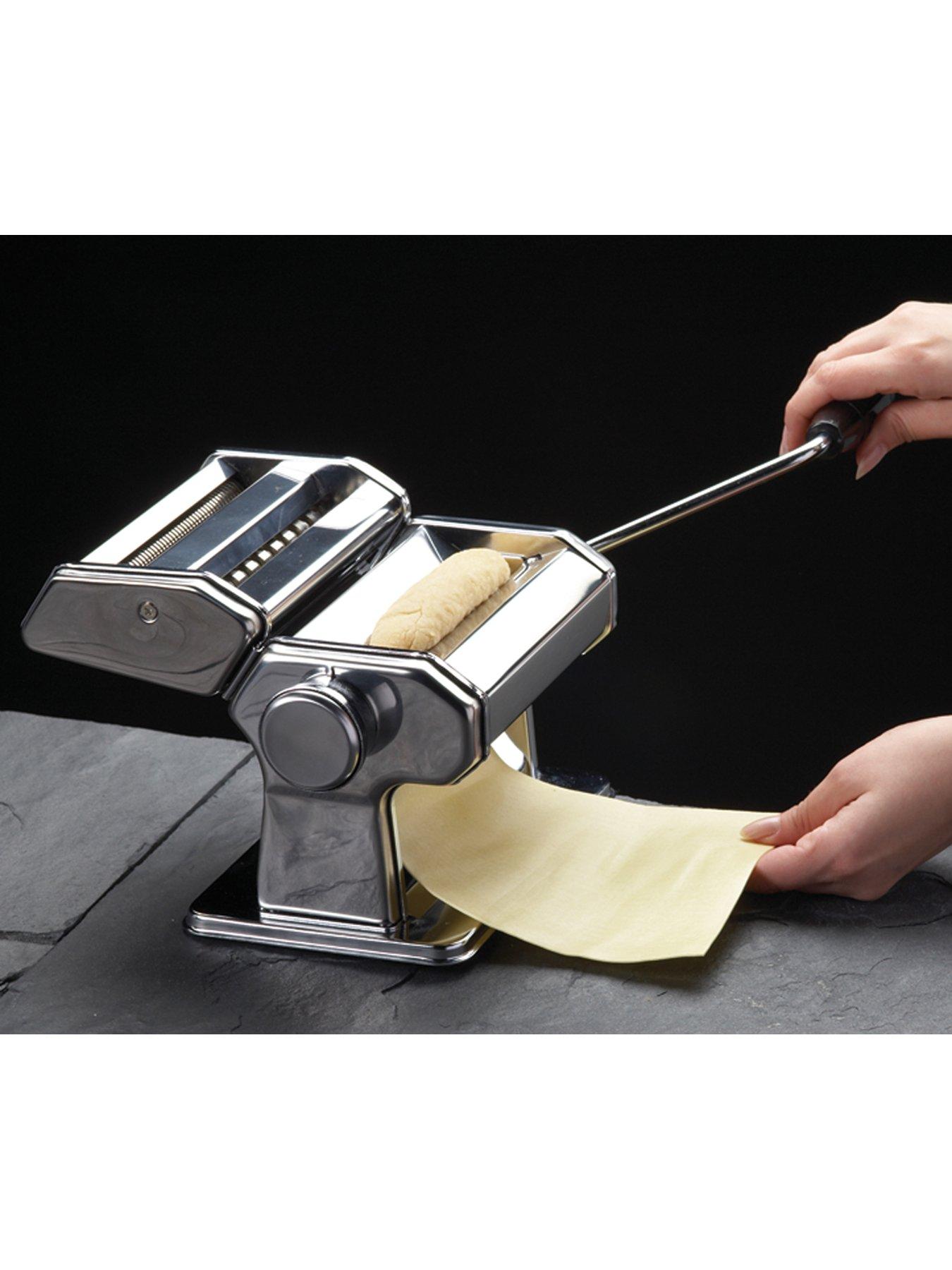 Image 5 of 5 of KitchenCraft Deluxe Pasta Machine