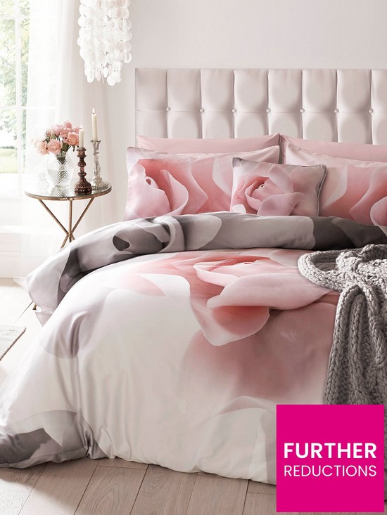 front image of ted-baker-porcelain-rose-cotton-220-thread-count-duvet-cover
