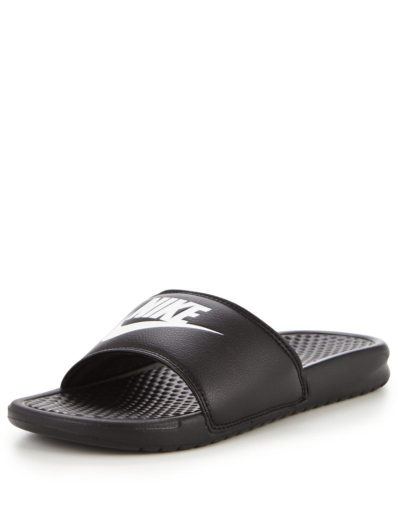 nike benassi uk