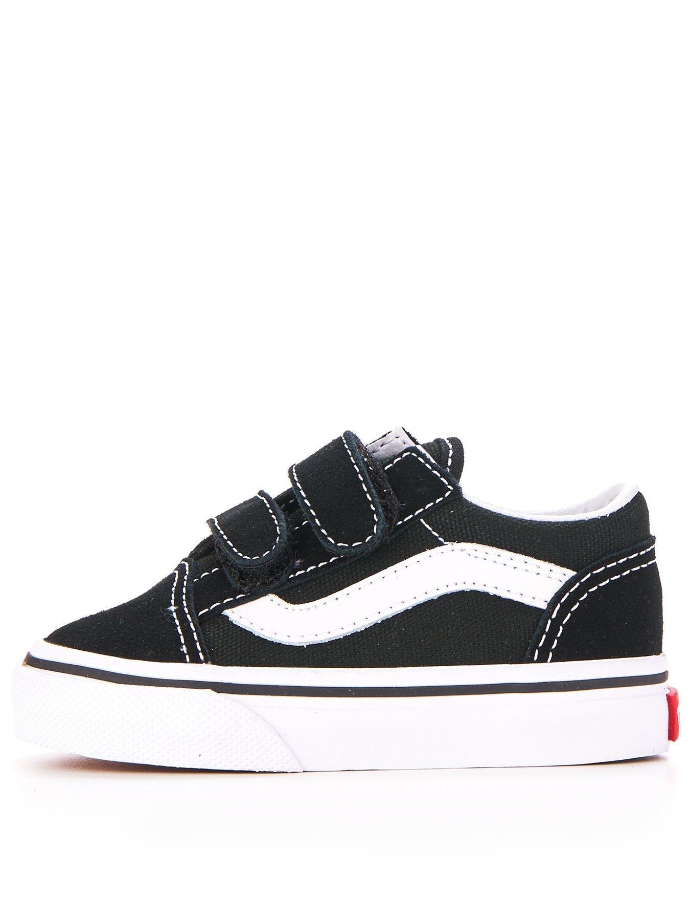 Vans Infant Unisex Old Skool Trainer, Black, Size 5 Younger