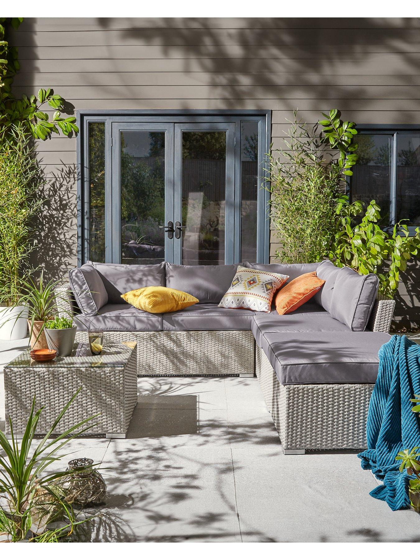 undefined Athens 4-Piece Corner Set With Table And Chaise