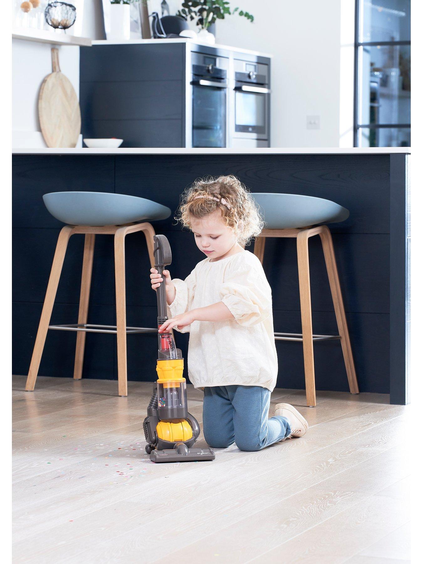 Casdon dyson cheap ball vacuum playset