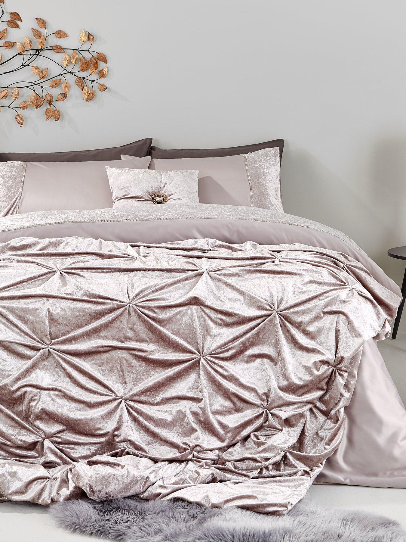 Amelie Crushed Velvet Duvet Cover Set Very Co Uk