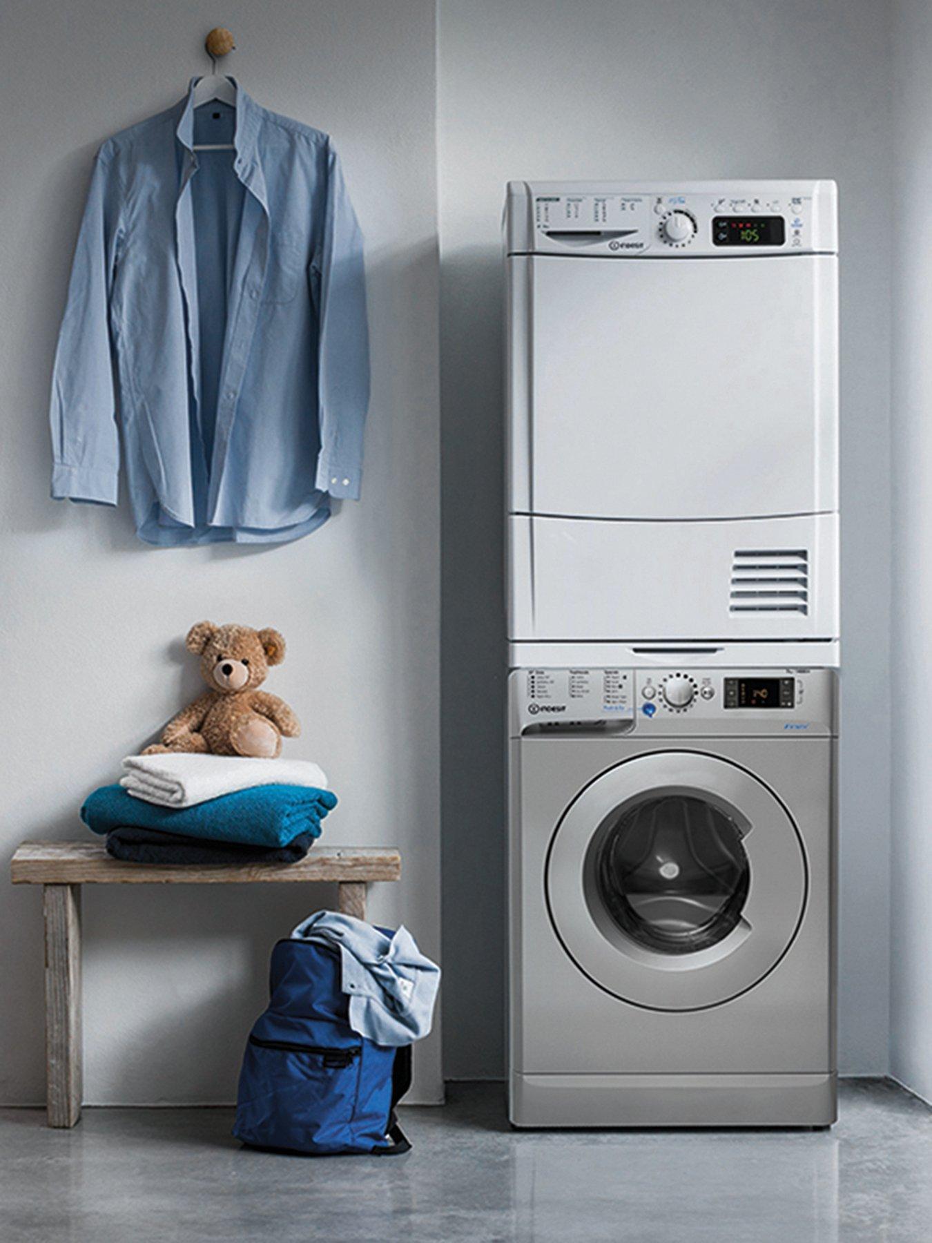 Image 5 of 7 of Indesit Innex BWE71452SUKN 7kg Load, 1400 Spin Washing Machine - Silver