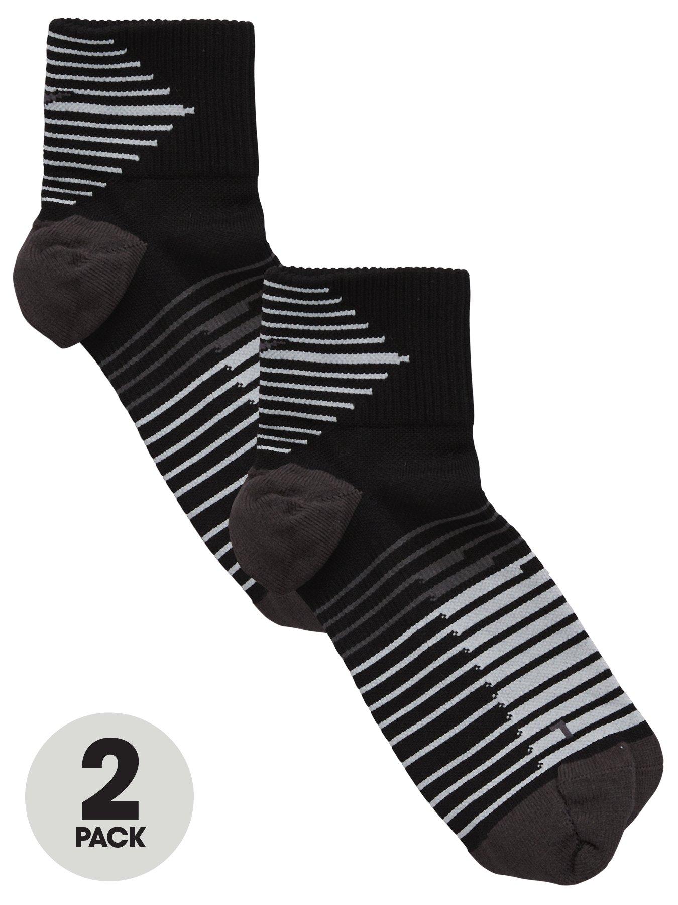 nike dry lightweight quarter