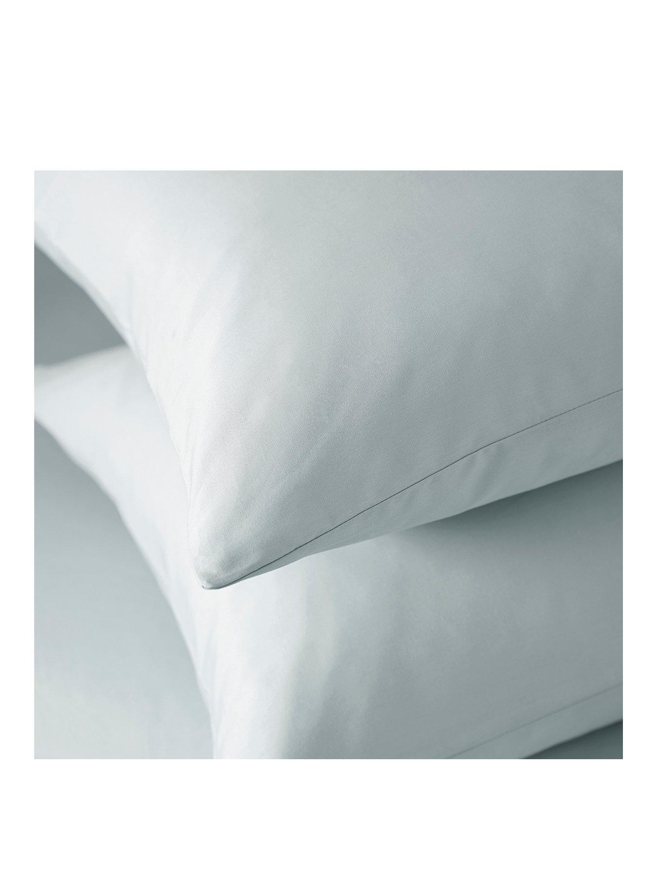 Image 2 of 4 of Silentnight 180 Thread Count Pure Cotton Standard Pillowcases (Pair)