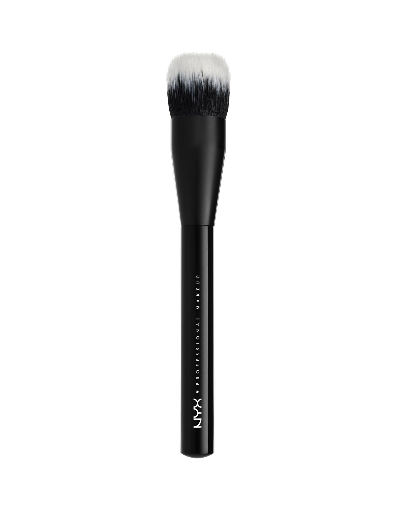 Pro Brush Dual Fibre Foundation Brush