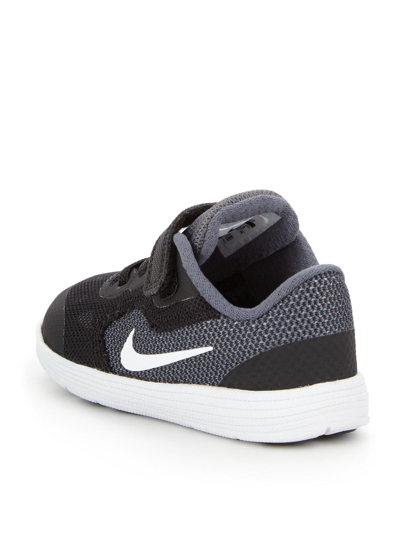 nike revolution 3 infant