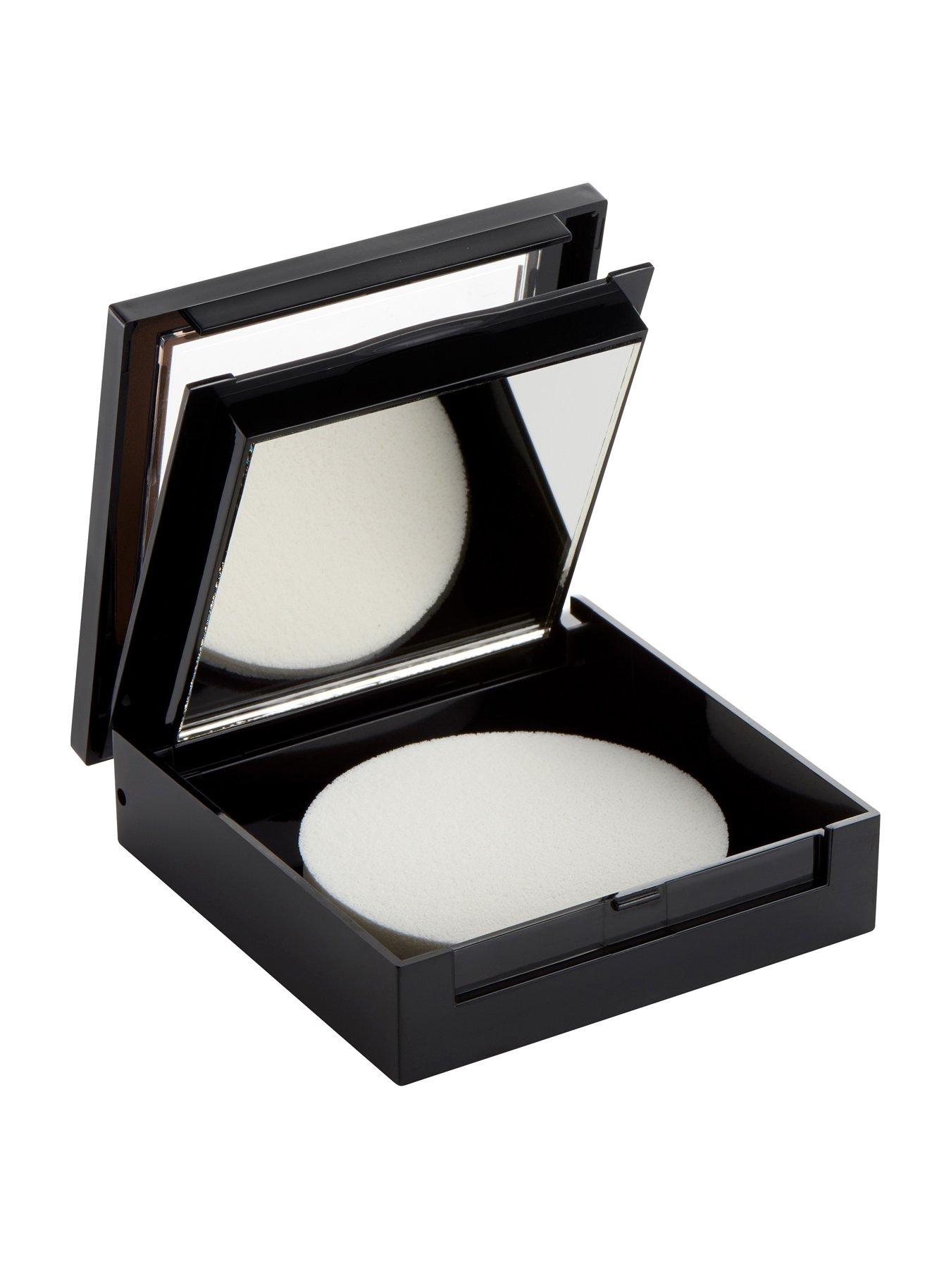 Image 3 of 3 of MAYBELLINE Fit Me Matte &amp; Poreless Powder
