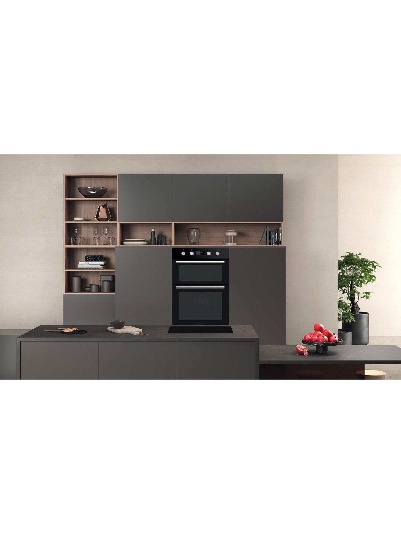 Image 3 of 6 of Hotpoint Class 2 DD2844CBL 60cm&nbsp;Built-In Double Electric Oven - Black