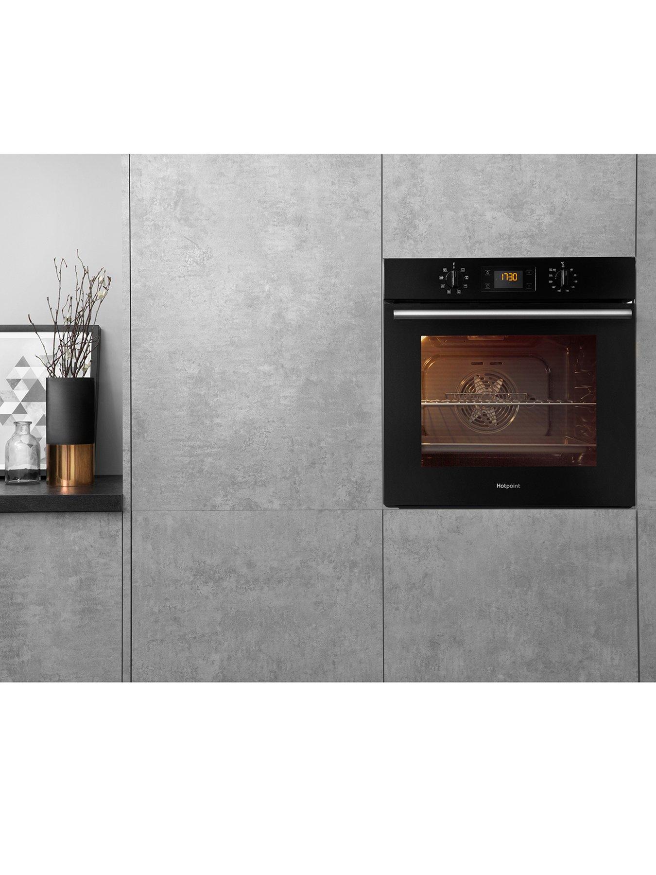 Image 3 of 7 of Hotpoint Class 2 Multiflow SA2540HBL 60cm Built-In Single Electric Oven - Black