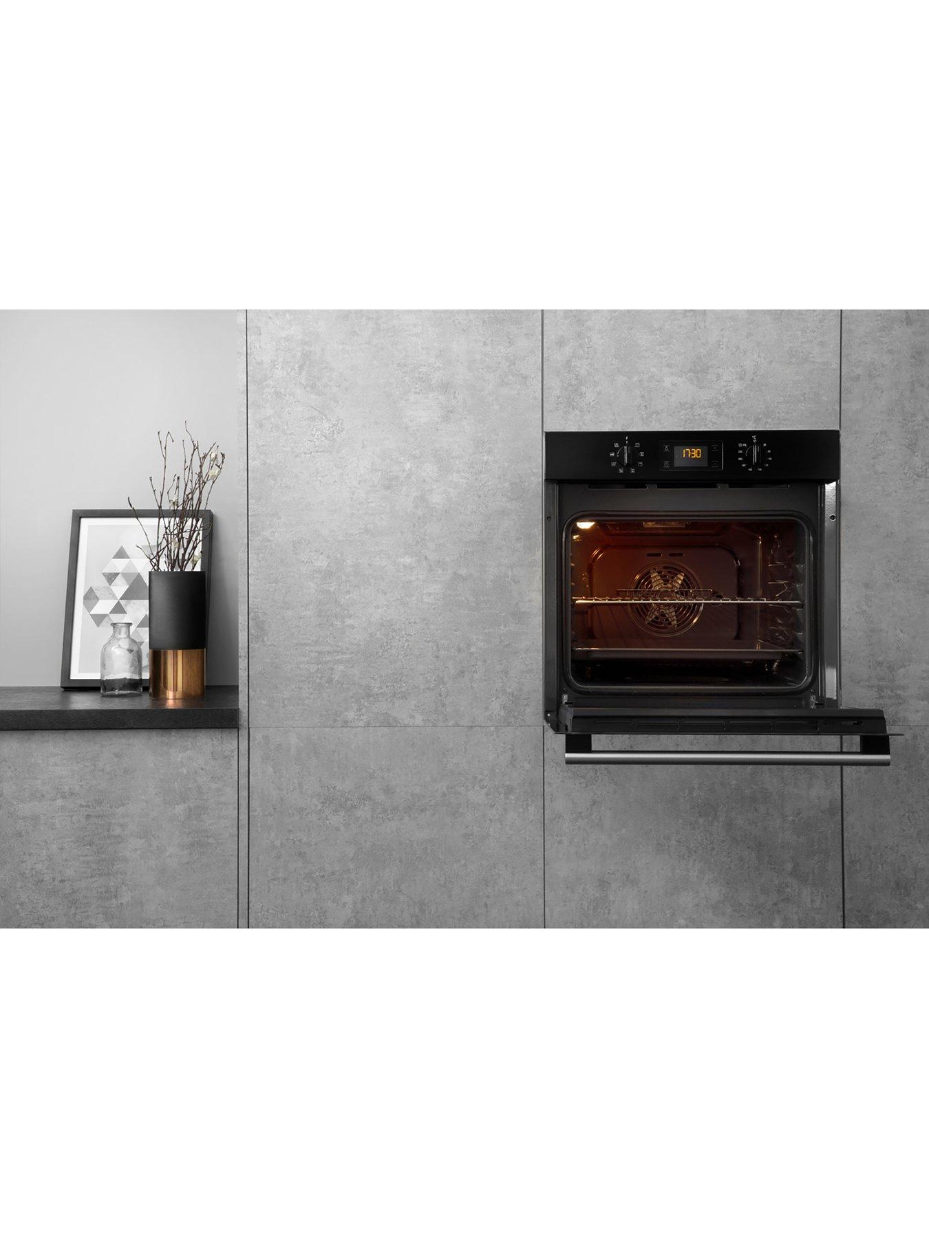 Image 4 of 7 of Hotpoint Class 2 Multiflow SA2540HBL 60cm Built-In Single Electric Oven - Black