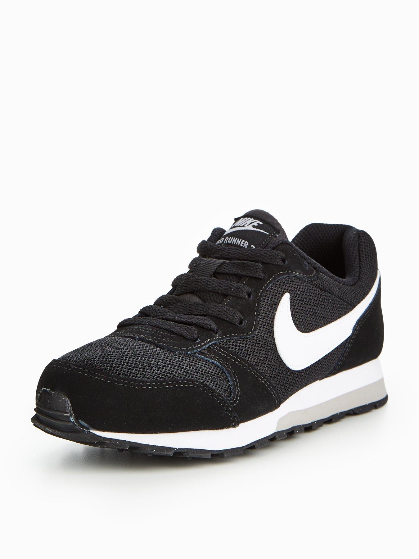 nike md runner 2 trainers