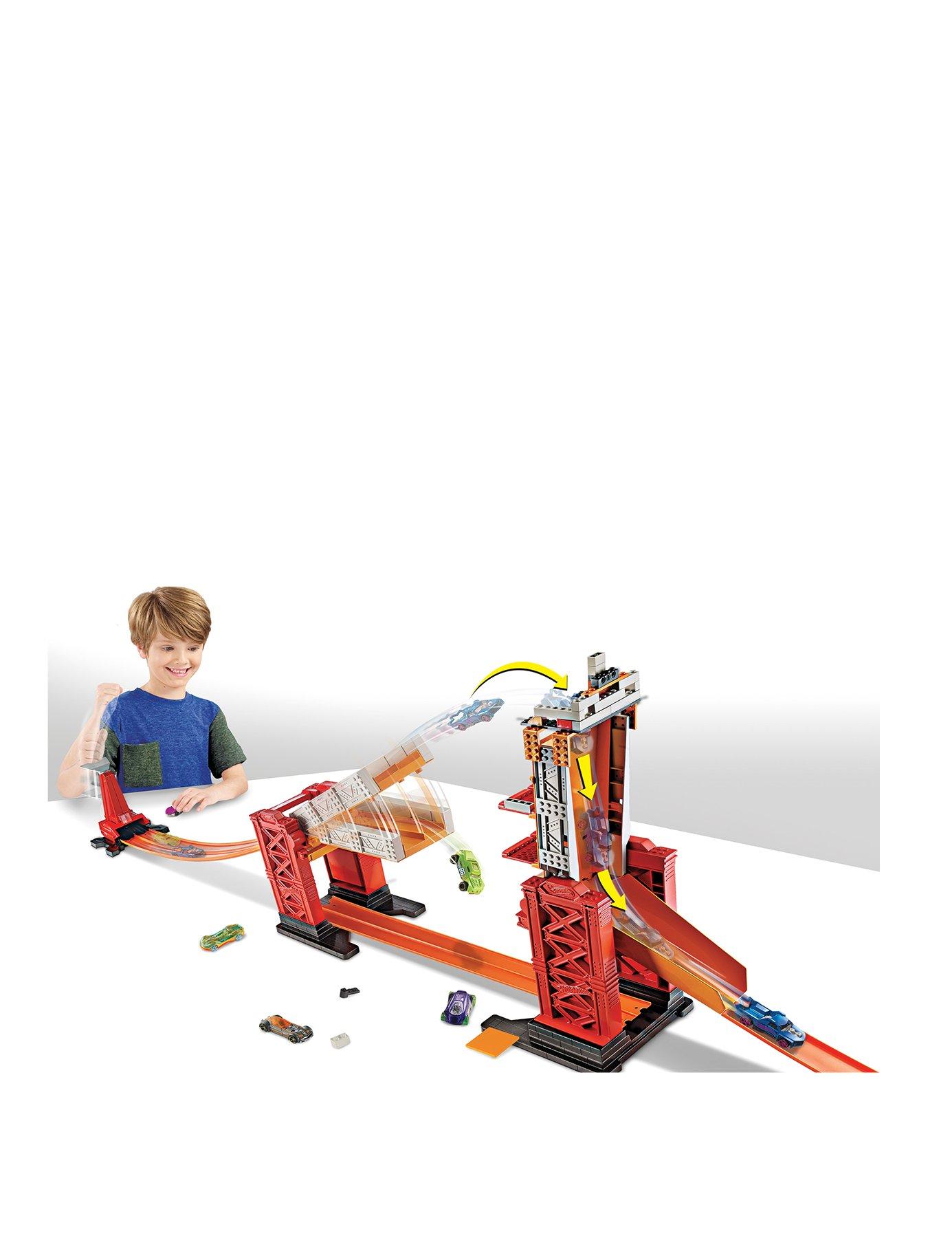 hot wheels track builder 35 pieces