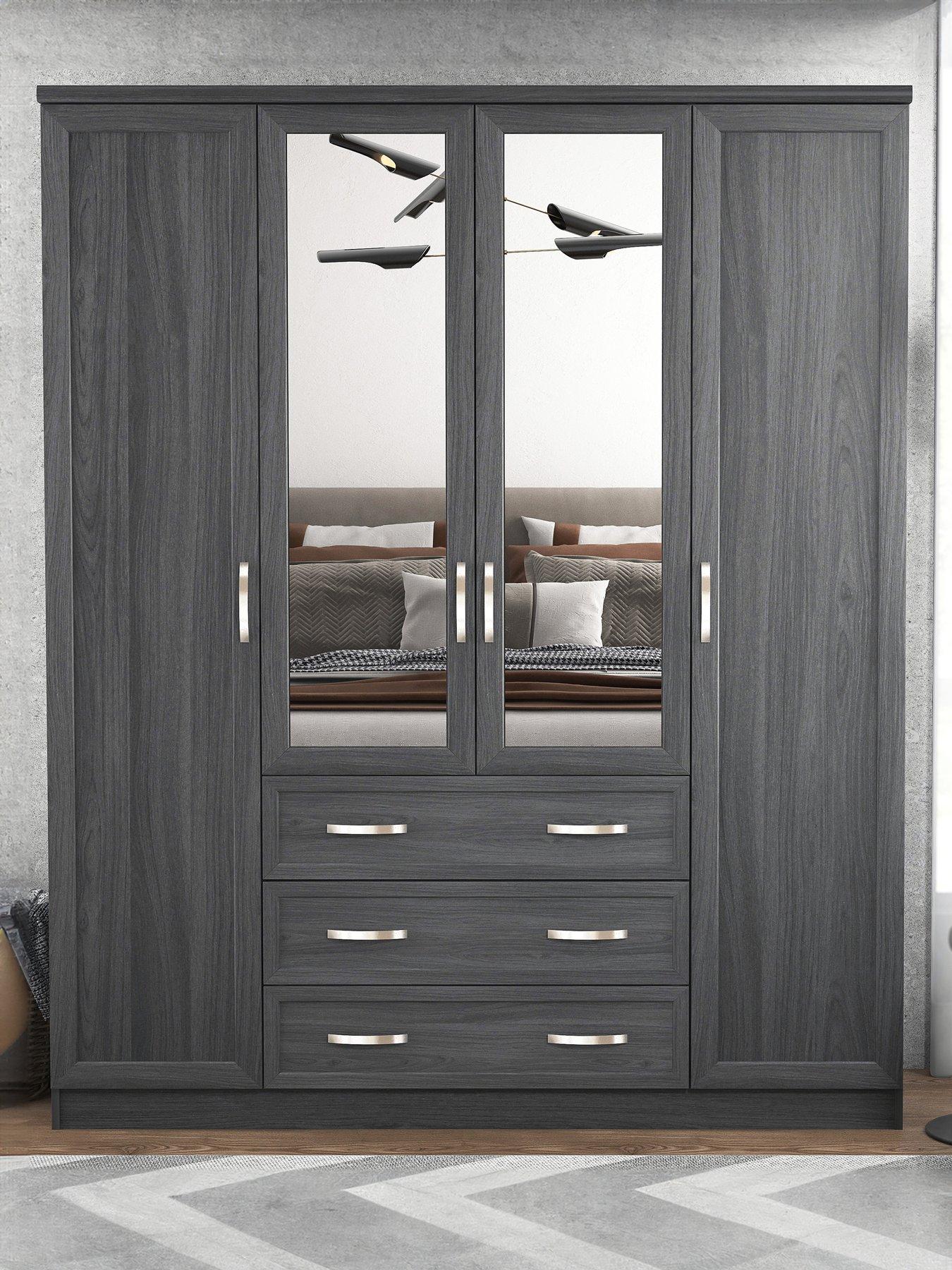 Hanna 3 door 3 drawer outlet wardrobe