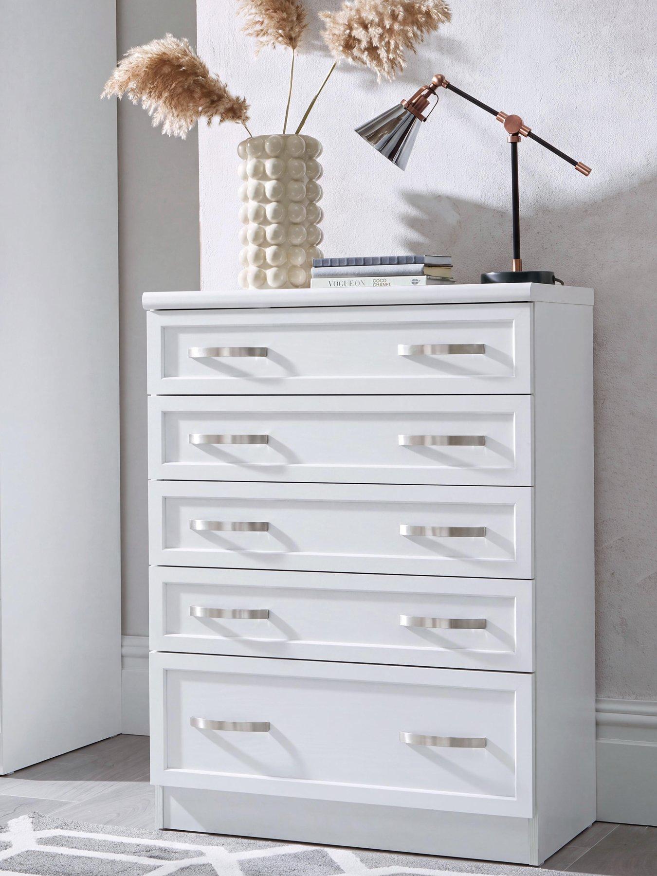 The Very Collection Camberley Graduated 5 Drawer Chest
