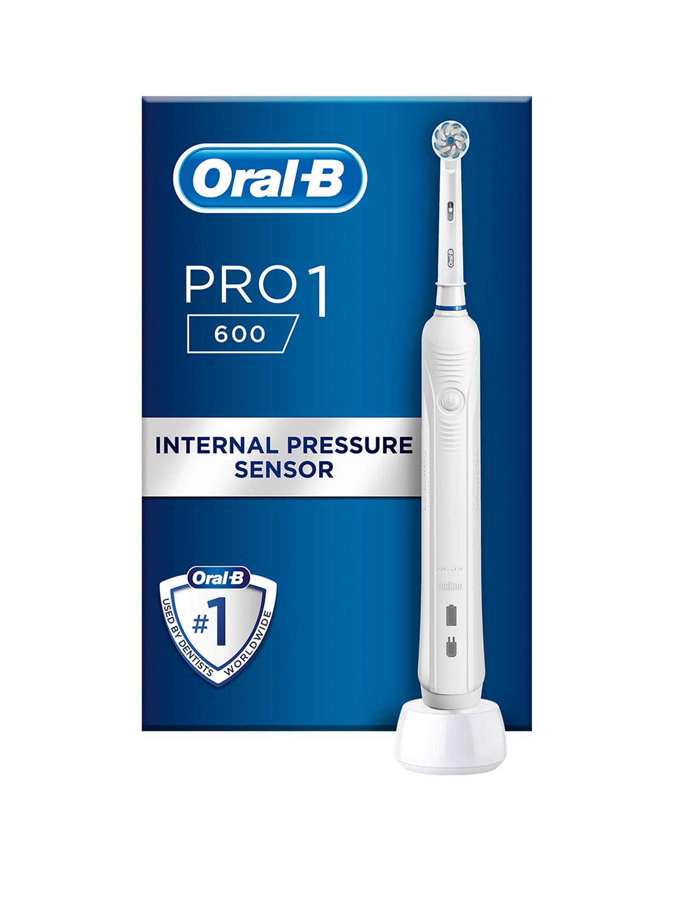 Oral-B Pro 600 Electric Toothbrush - Sensitive
