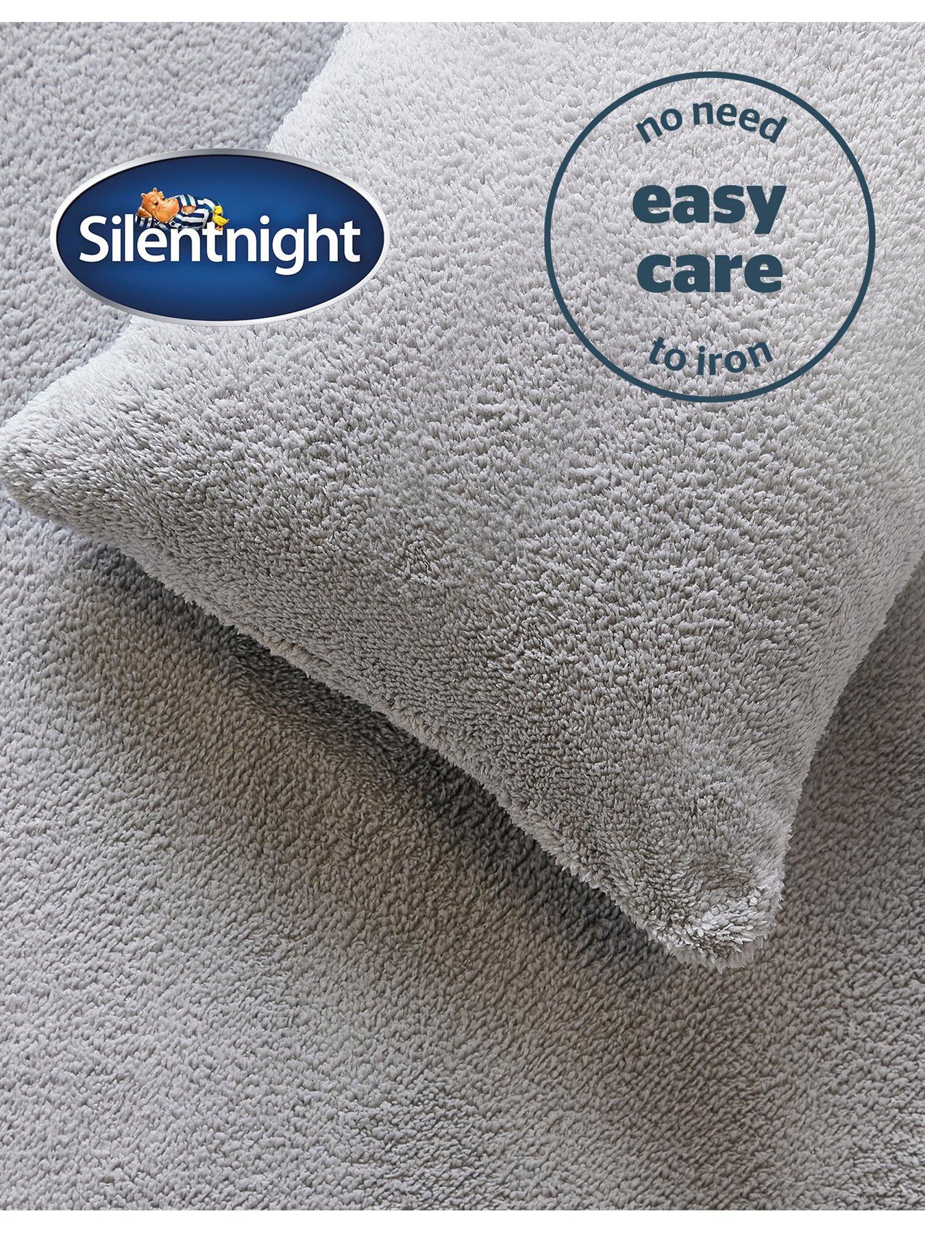 Image 4 of 7 of Silentnight Super Soft Teddy Fleece Duvet Cover Set - Silver