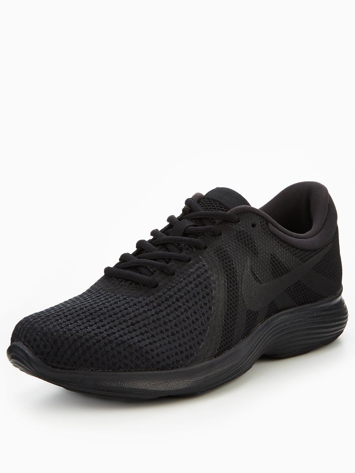 sports direct nike revolution 4