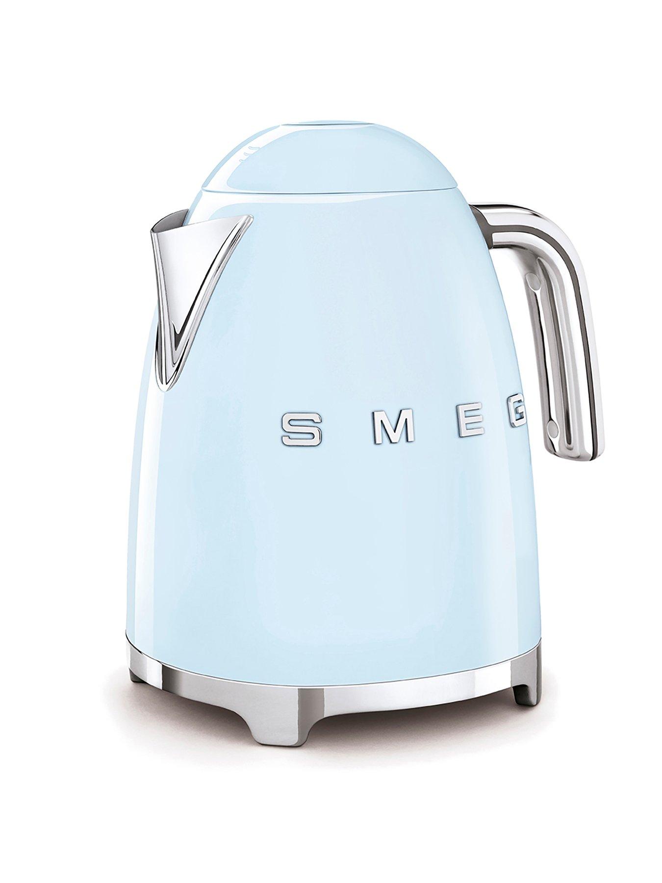 Image 2 of 6 of Smeg KLF03 Retro Style Jug Kettle, 3KW, 1.7L -&nbsp;Pastel Blue