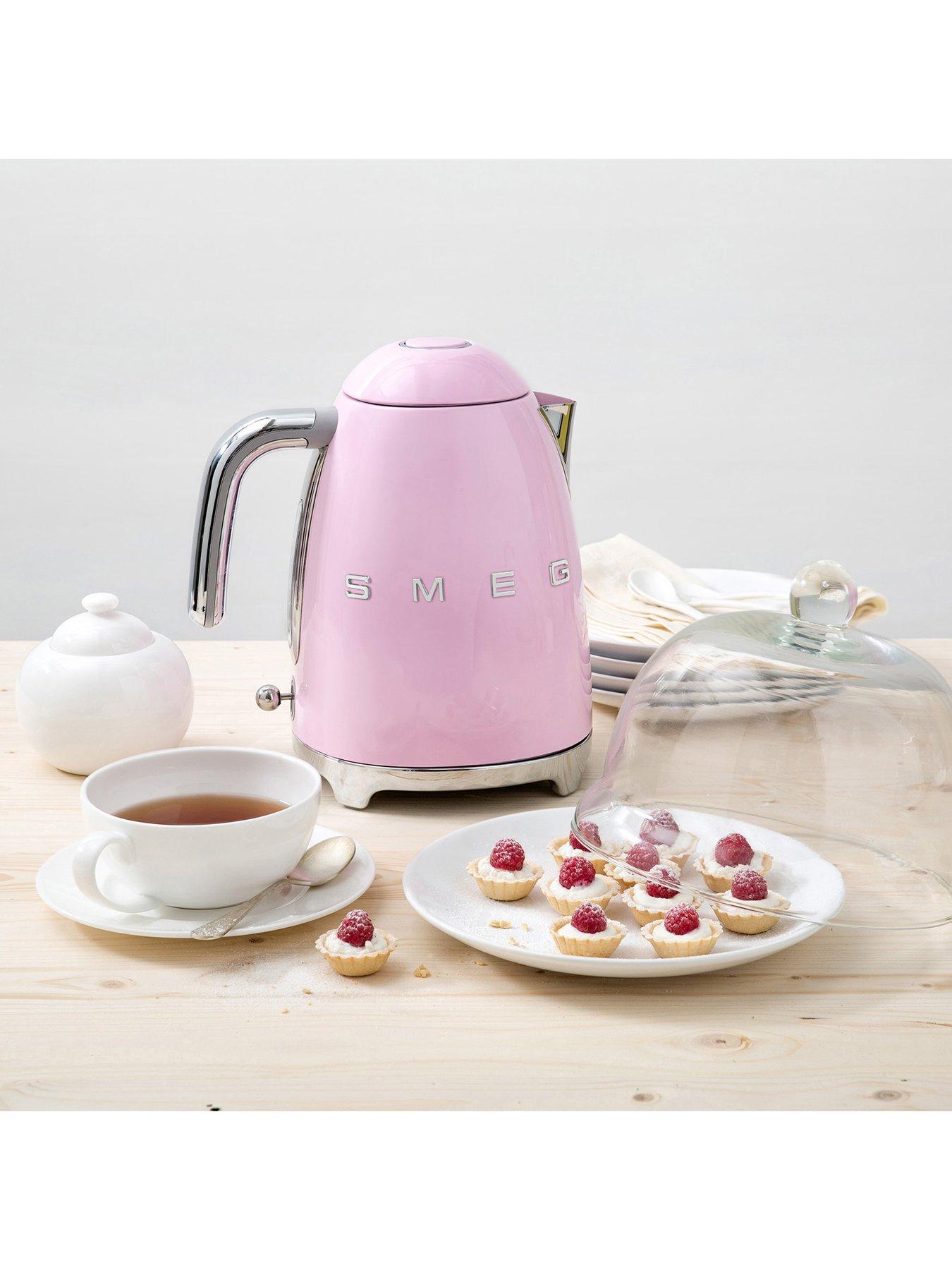 Image 4 of 6 of Smeg KLF03 Retro Style Jug Kettle, 300W, 1.7L - Pastel Pink