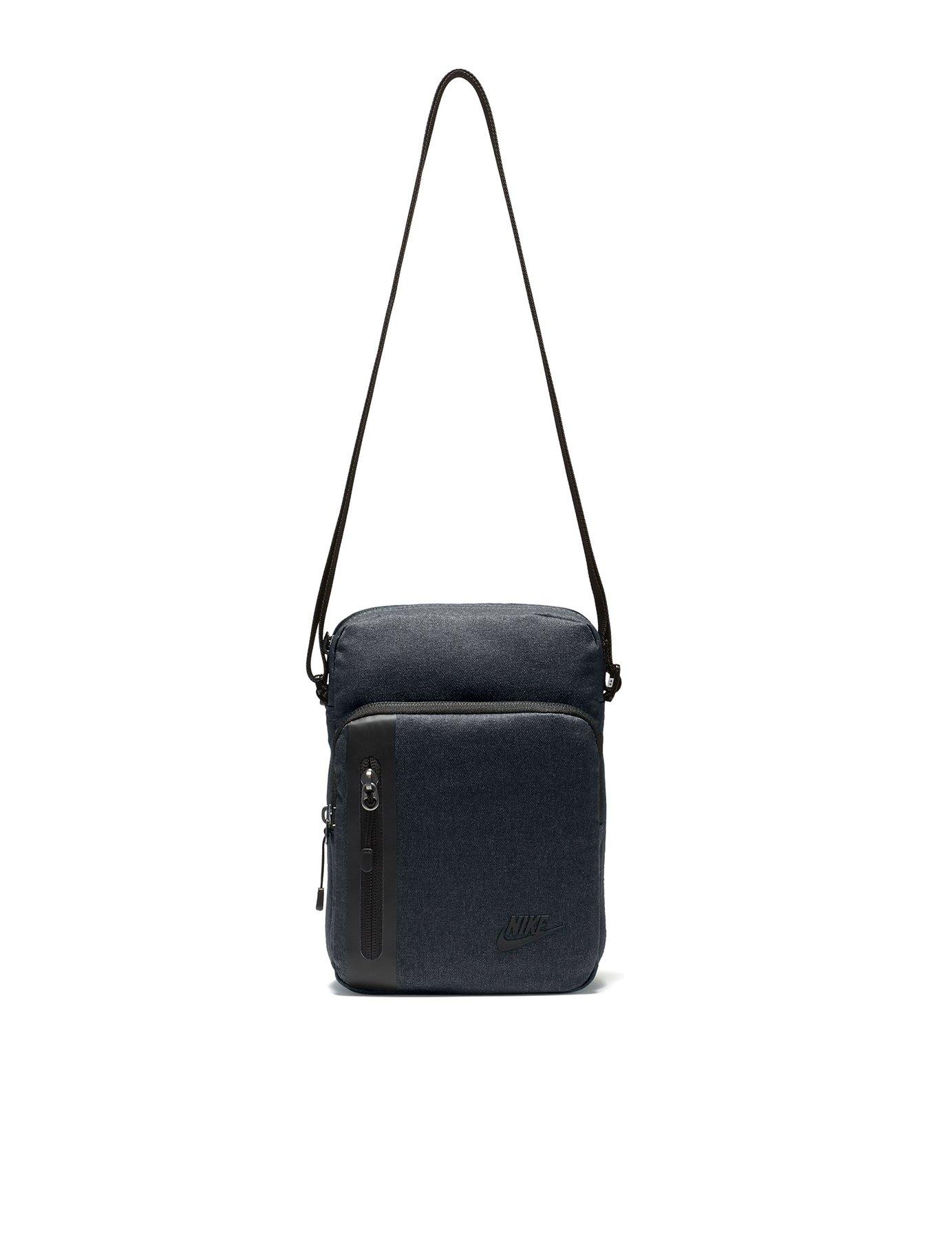 nike sportswear tech bag