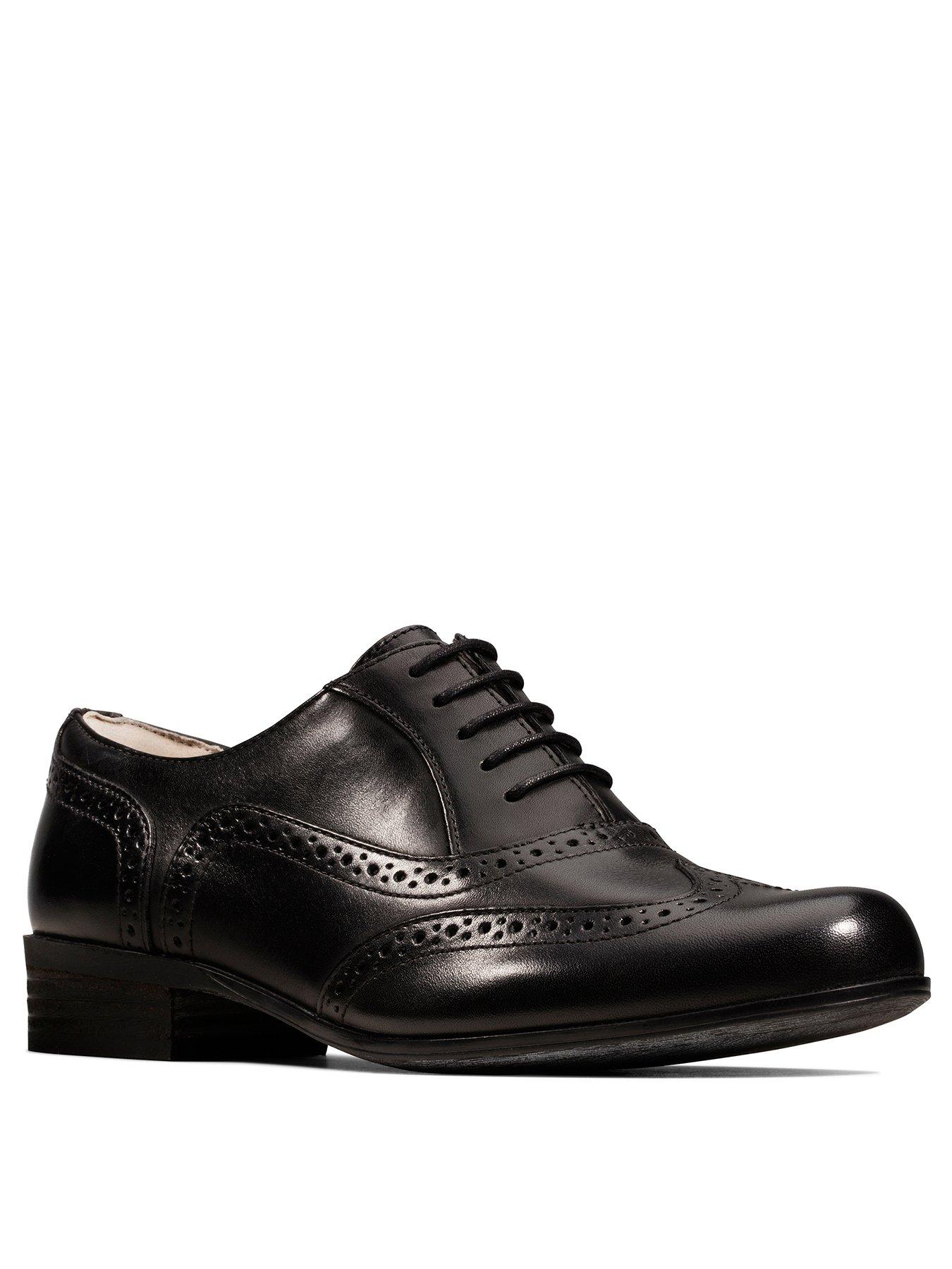 clarks hamble oak wide fit brogue