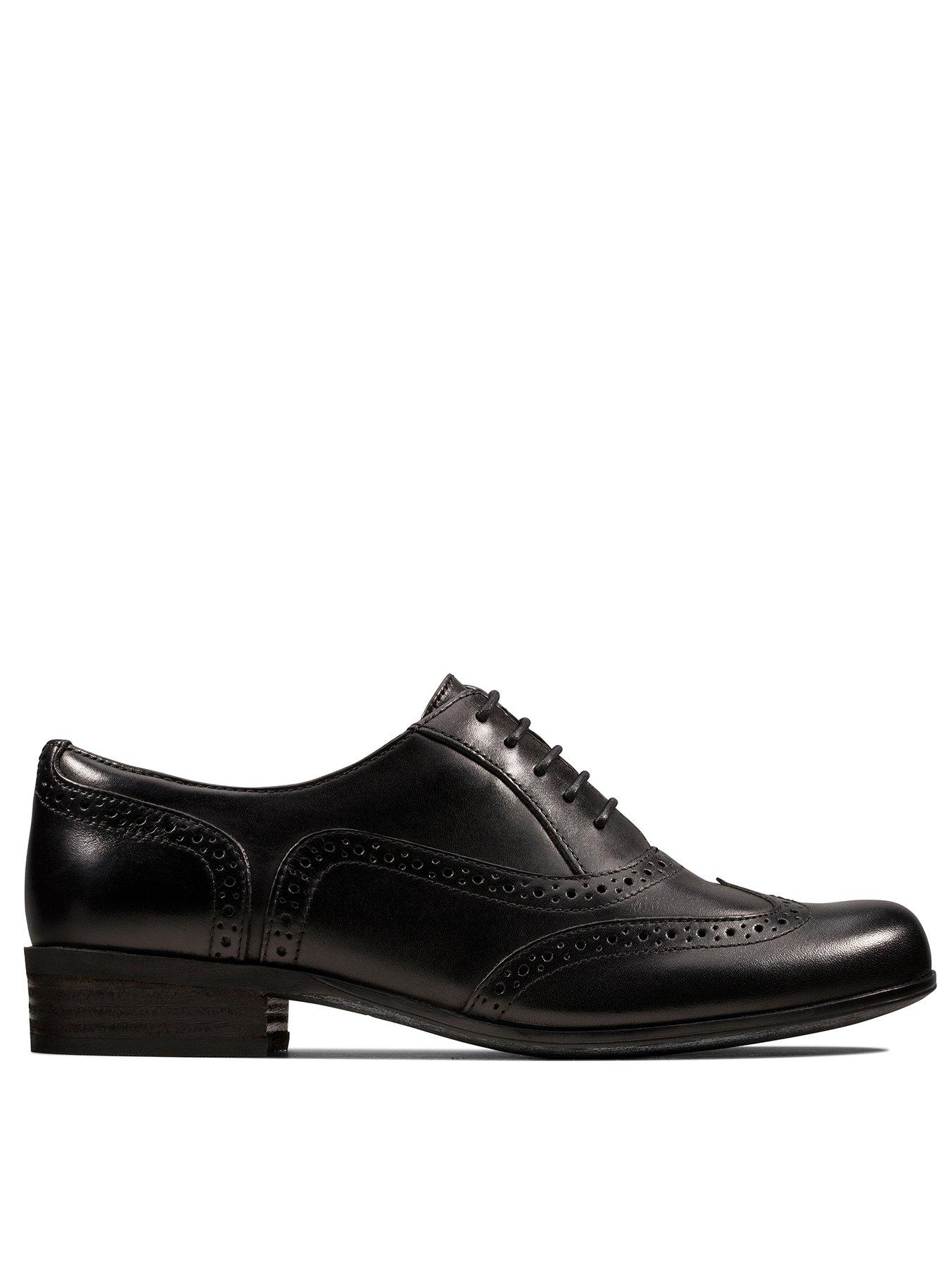 clarks brogues wide fit