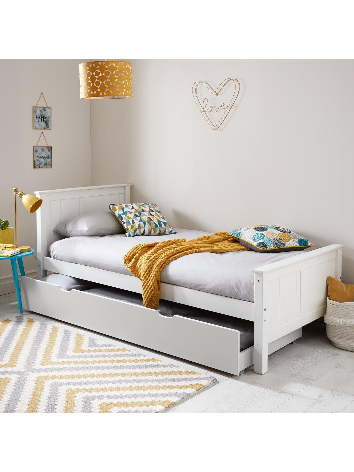 Trundle bed deals frame and mattress