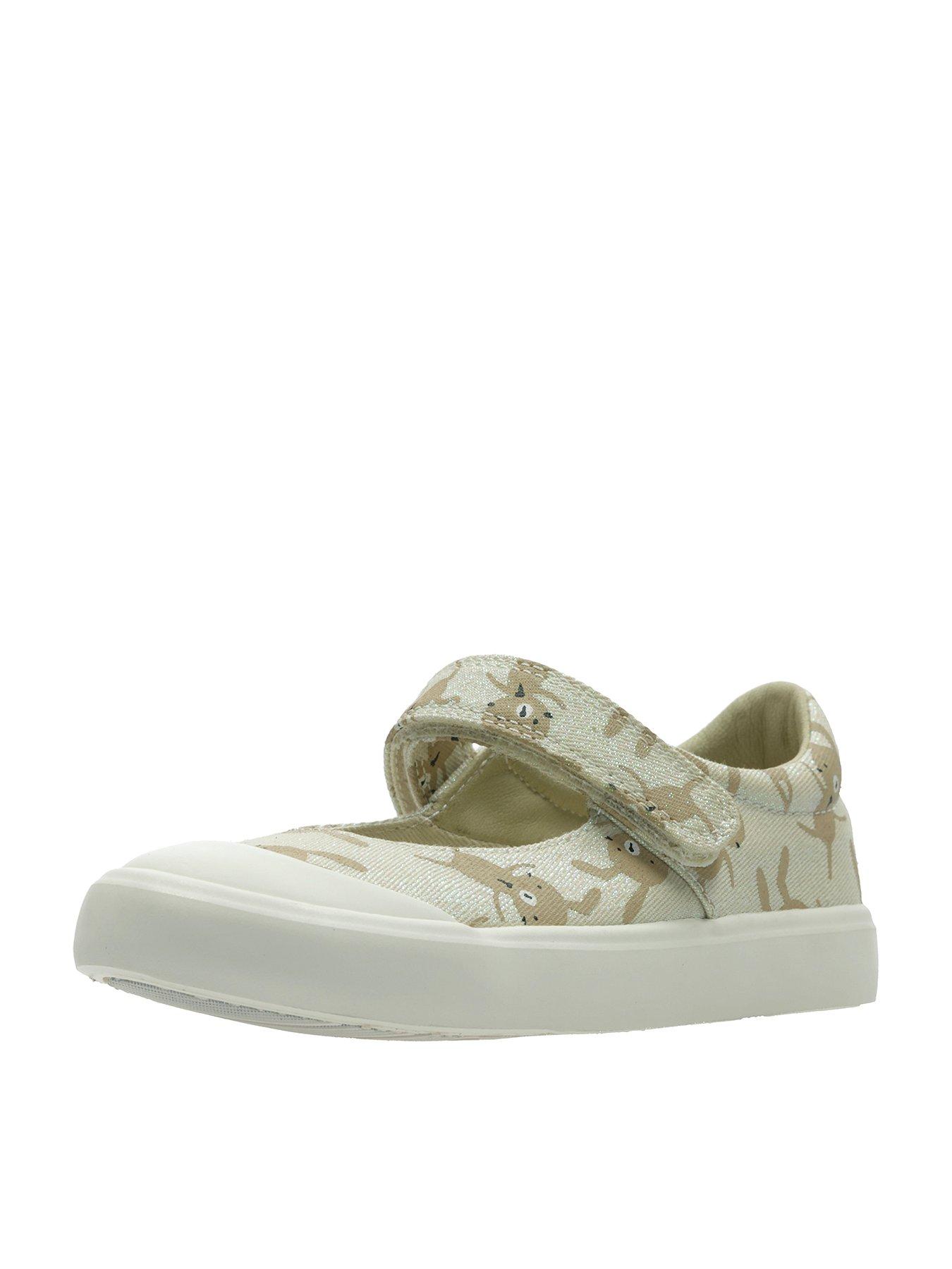 clarks bunny shoes
