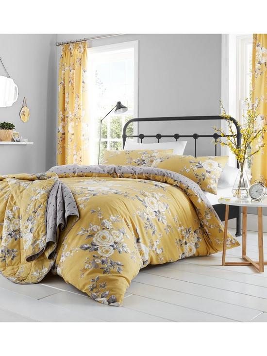 collection image of catherine-lansfield-canterbury-bedspread-throw