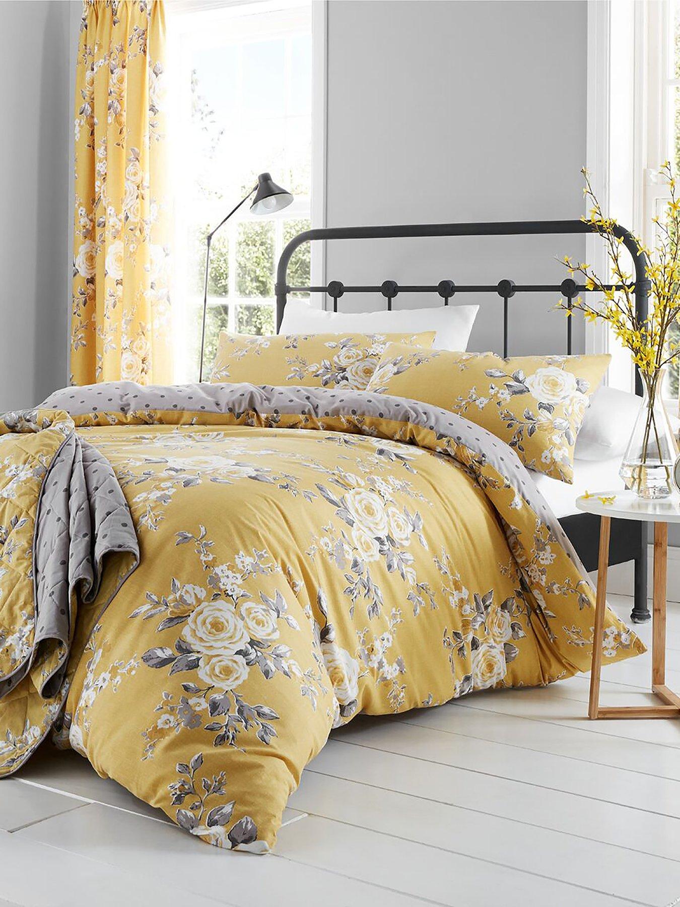 Catherine Lansfield Canterbury Floral Easy Care Duvet Cover Set - Ochre
