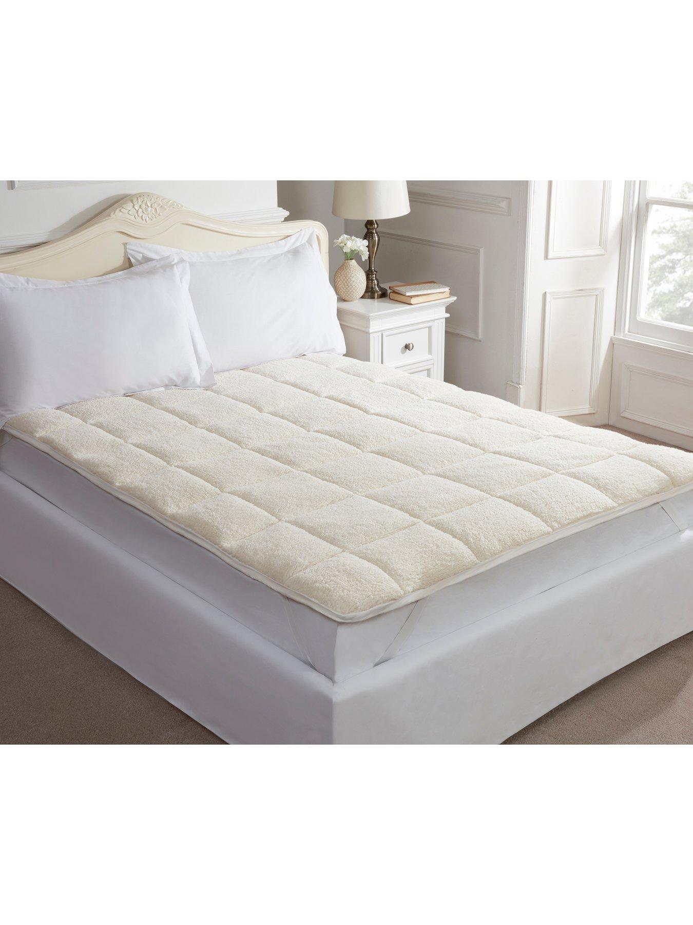 Image 4 of 4 of Very Home Super Soft Teddy Fleece Deep 5Cm Mattress Topper
