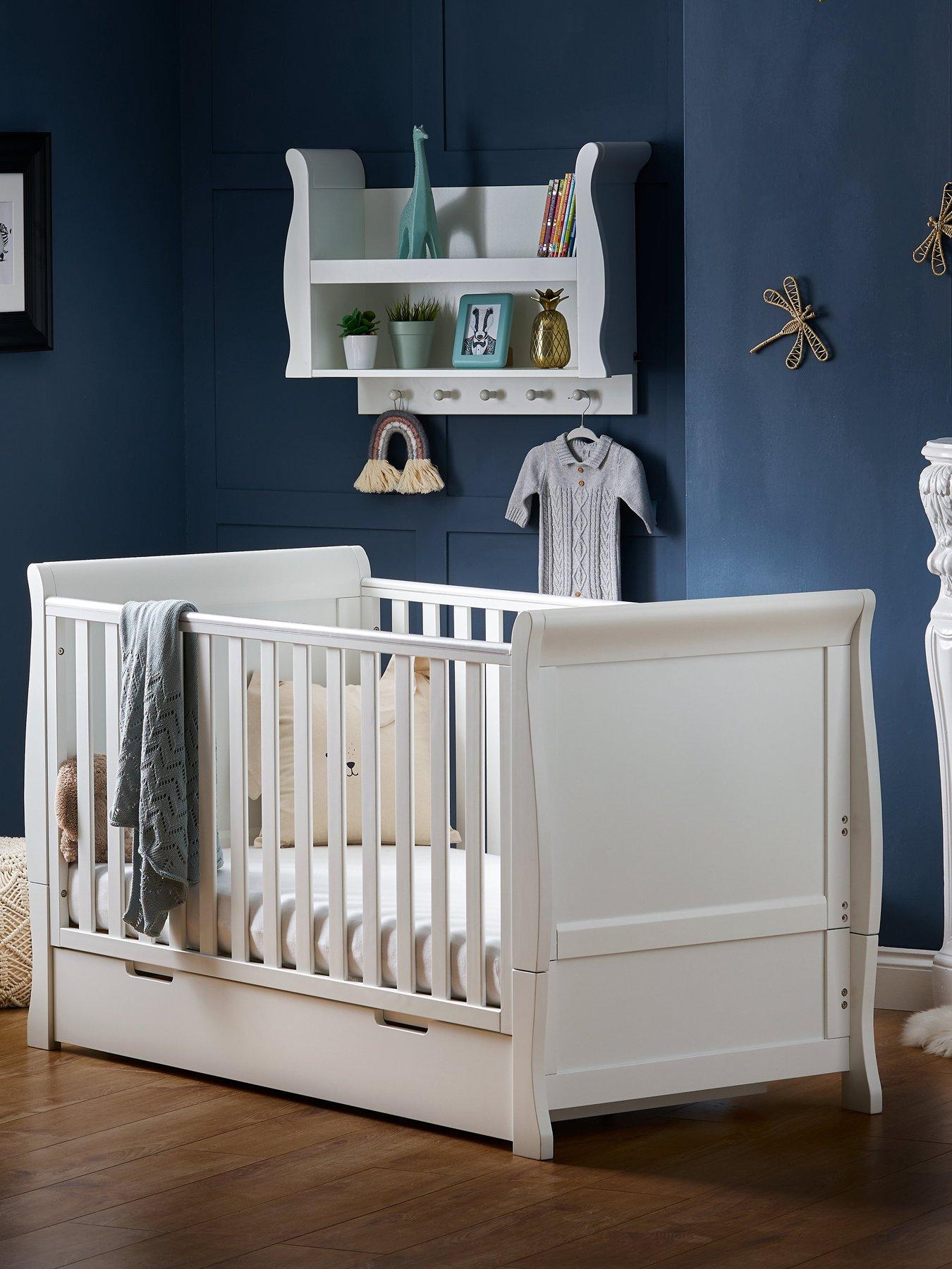 Obaby Stamford Classic Sleigh Cot Bed