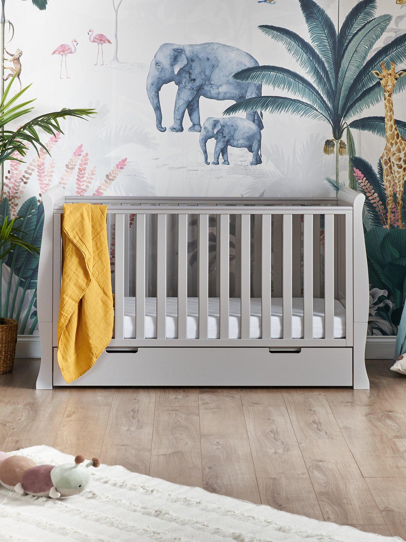 Obaby Stamford Classic Sleigh Cot Bed
