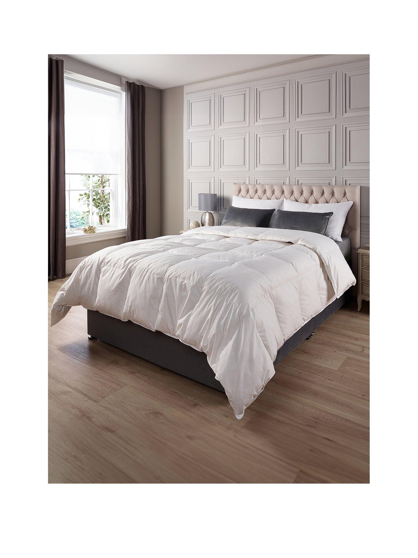 Product photograph of Everyday Collection Duck Feather And Down 10 5 Tog Duvet from very.co.uk