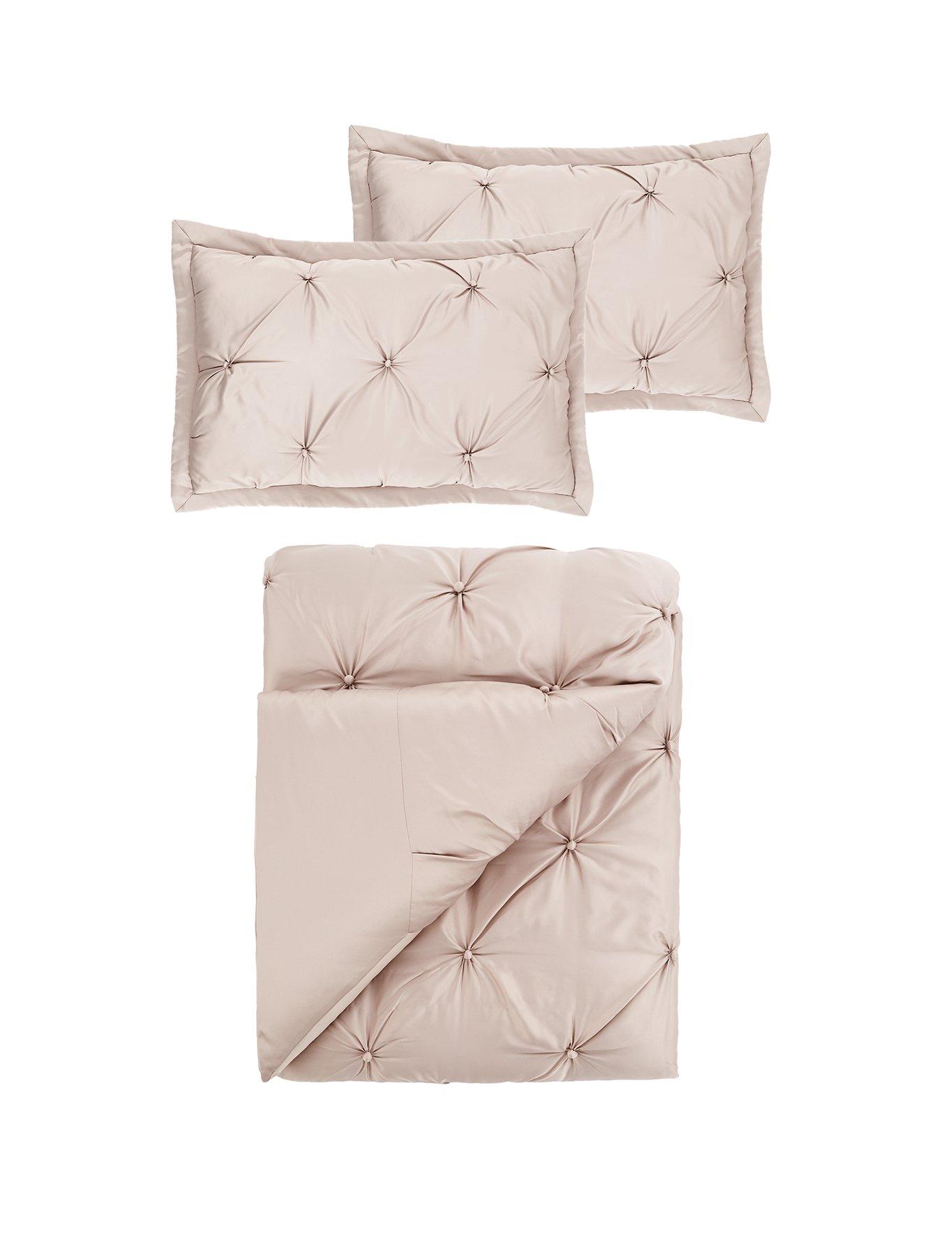 undefined Bedspread Throw and Pillow Shams - Champagne