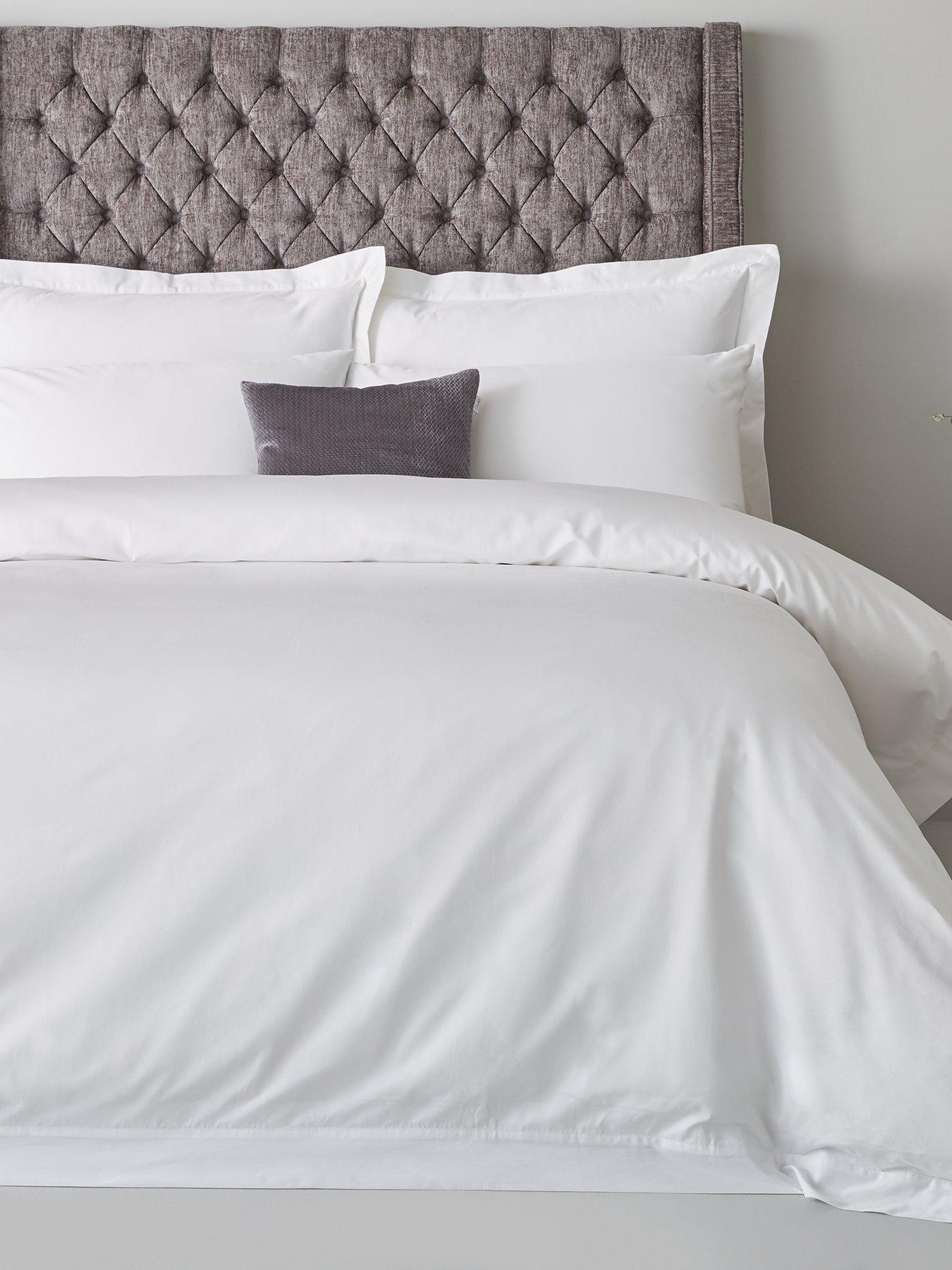 Product photograph of Hotel Collection Luxury Soft Touch 600 Thread Count Cotton Sateen Oxford Edge Duvet Cover from very.co.uk