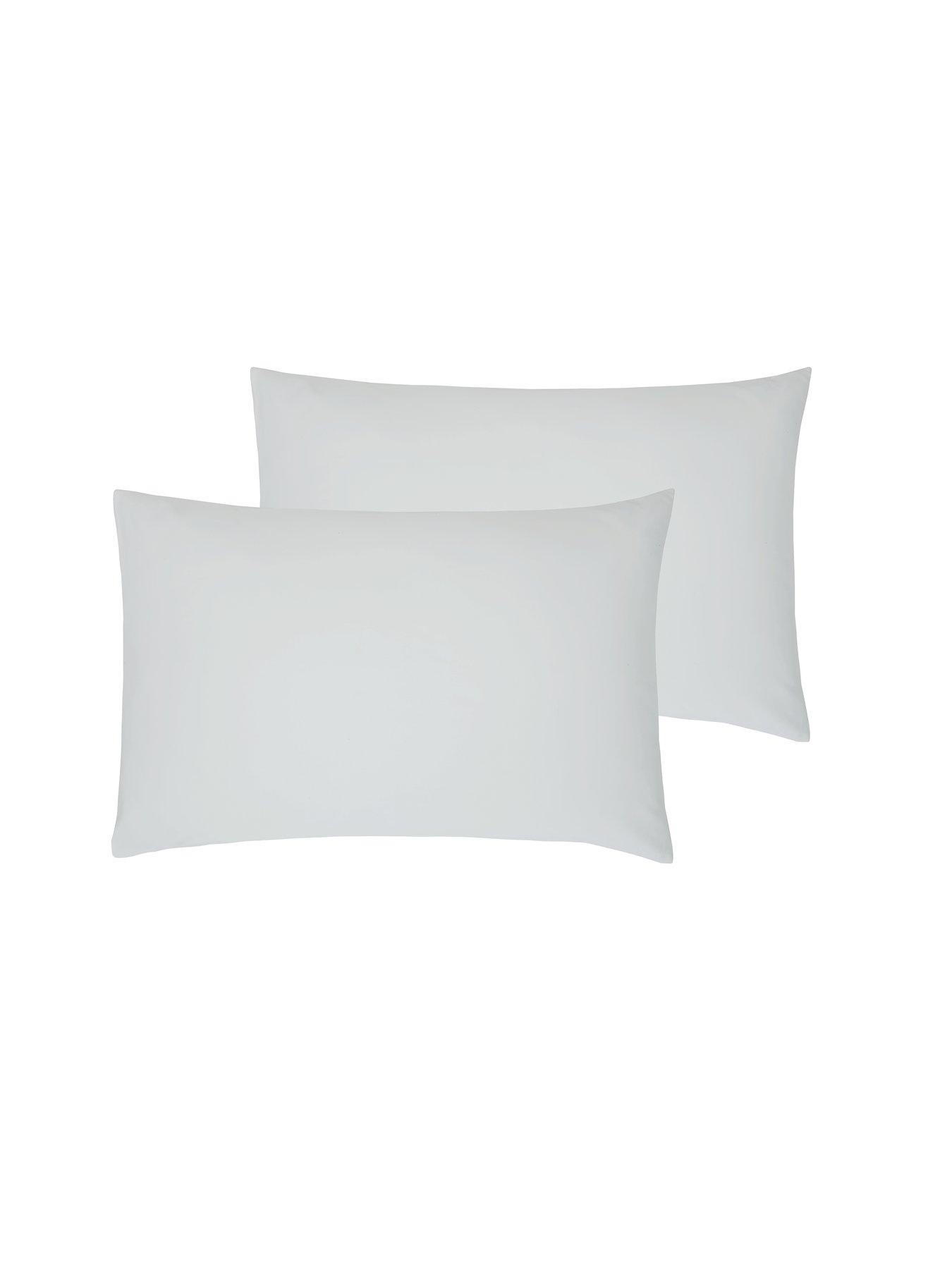 The Very Collection: Luxury Soft Touch 600 Thread Count 100% Cotton Sateen Standard Pillowcases (Pair)