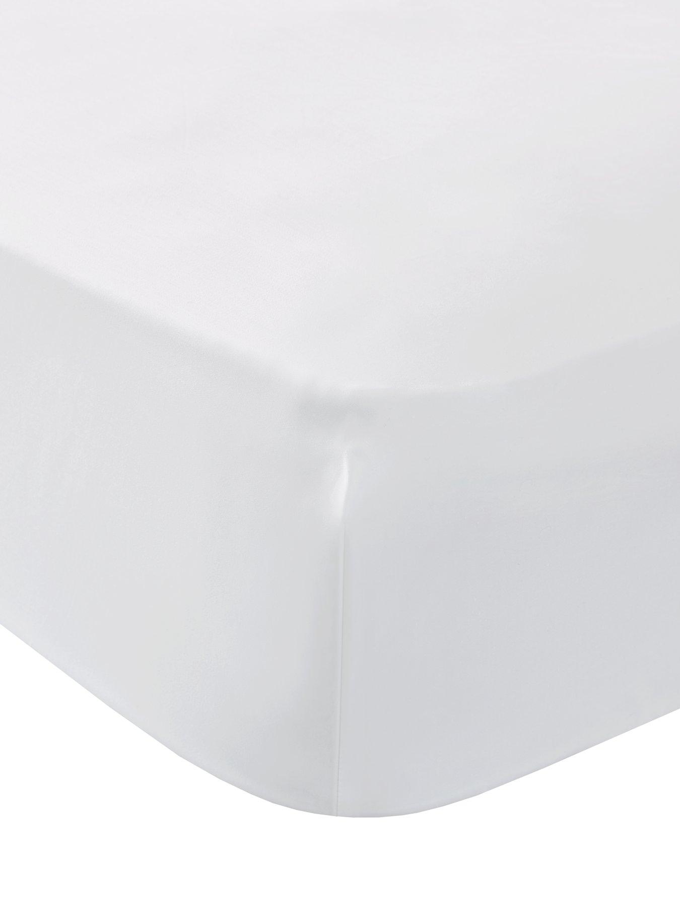 Image 3 of 4 of Very Home Luxury Soft Touch 600 Thread Count 100% Cotton Sateen 32cm Deep Fitted Sheet