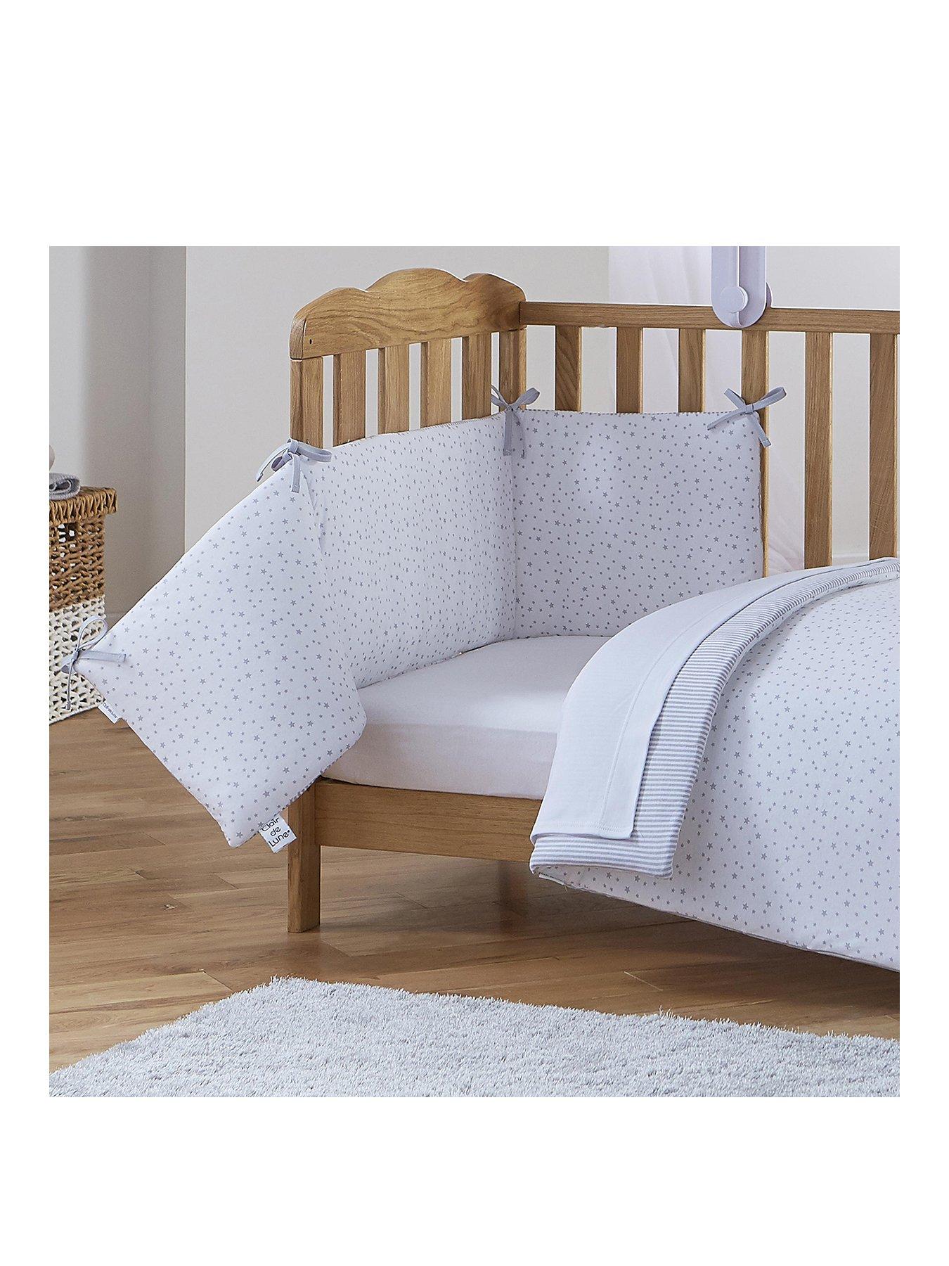 Cot clearance bed bedspread