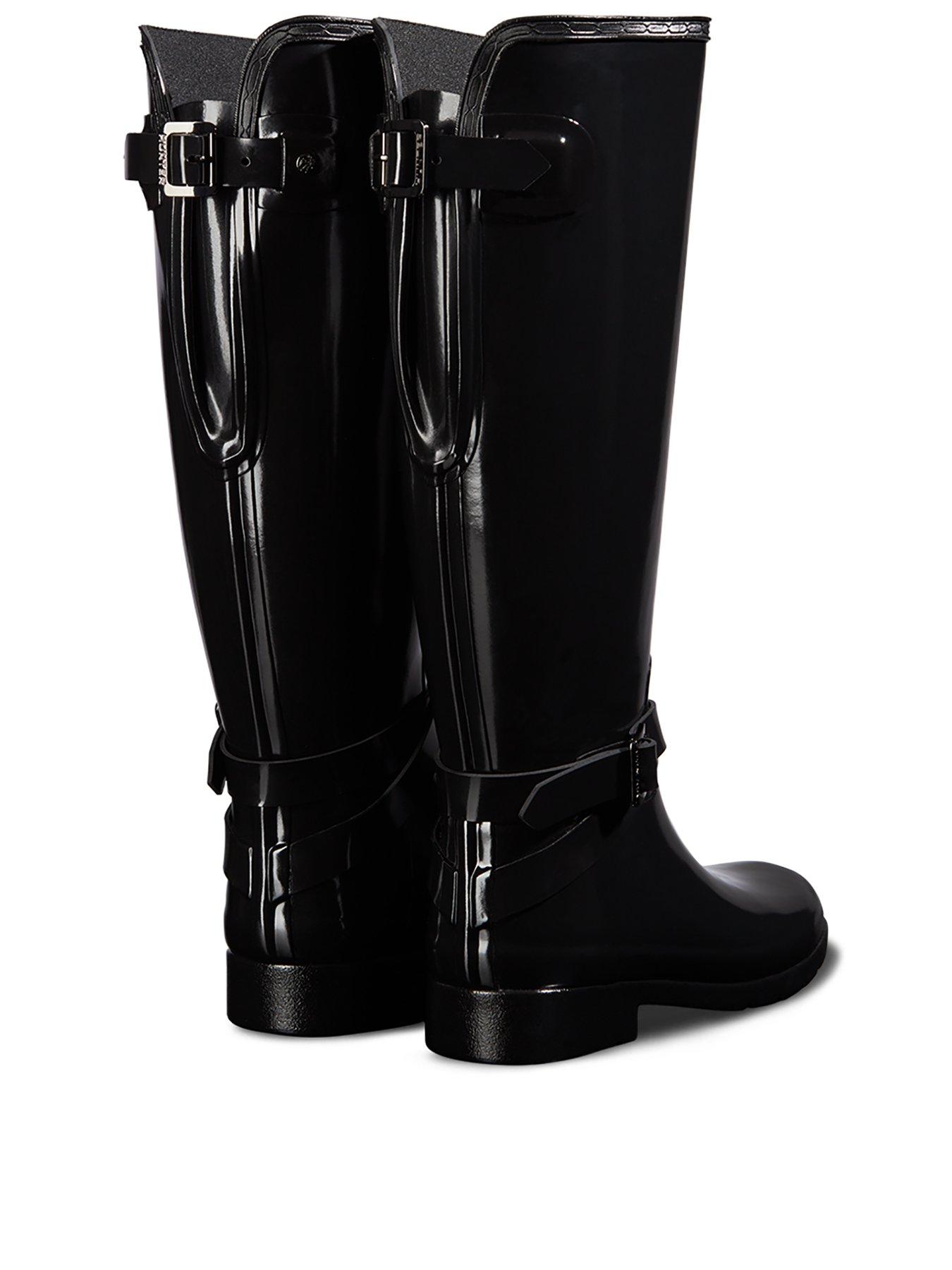 gloss black wellies