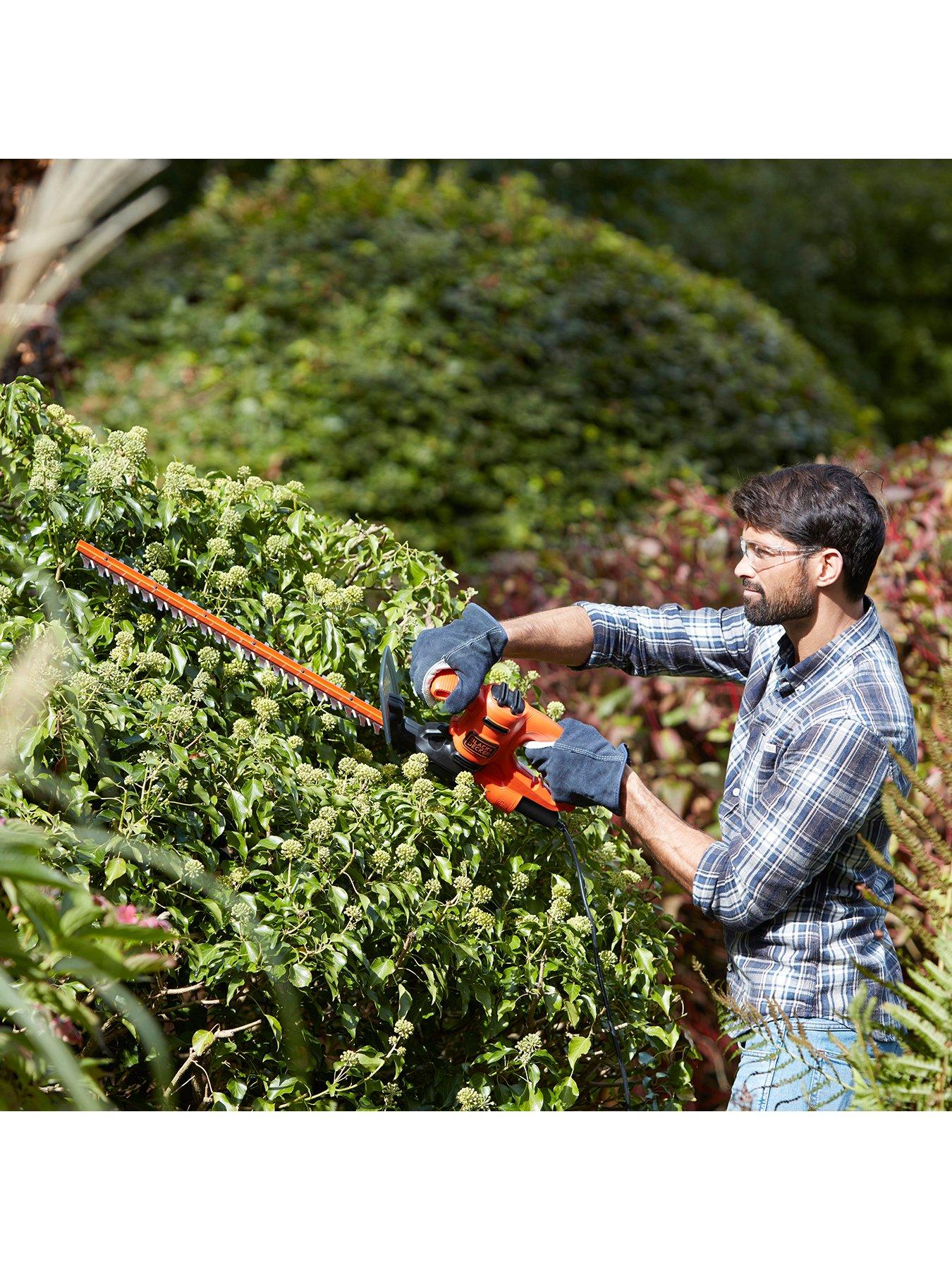 Image 4 of 6 of Black & Decker 420W Hedge Trimmer