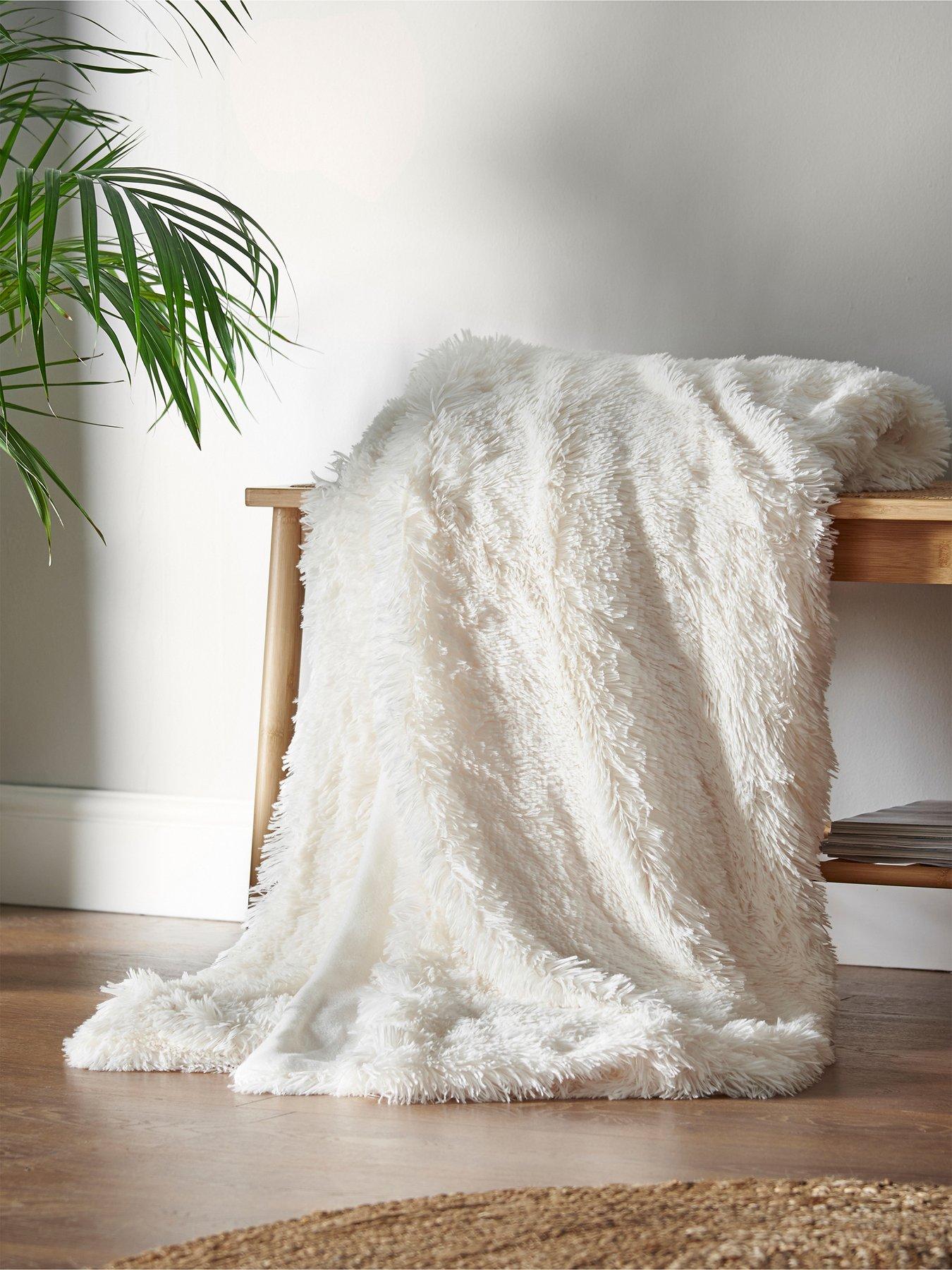 undefined Cuddly Throw