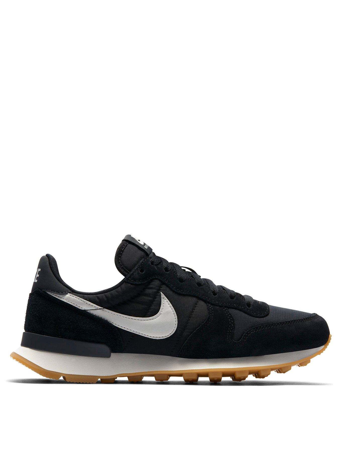 nike black internationalist trainers